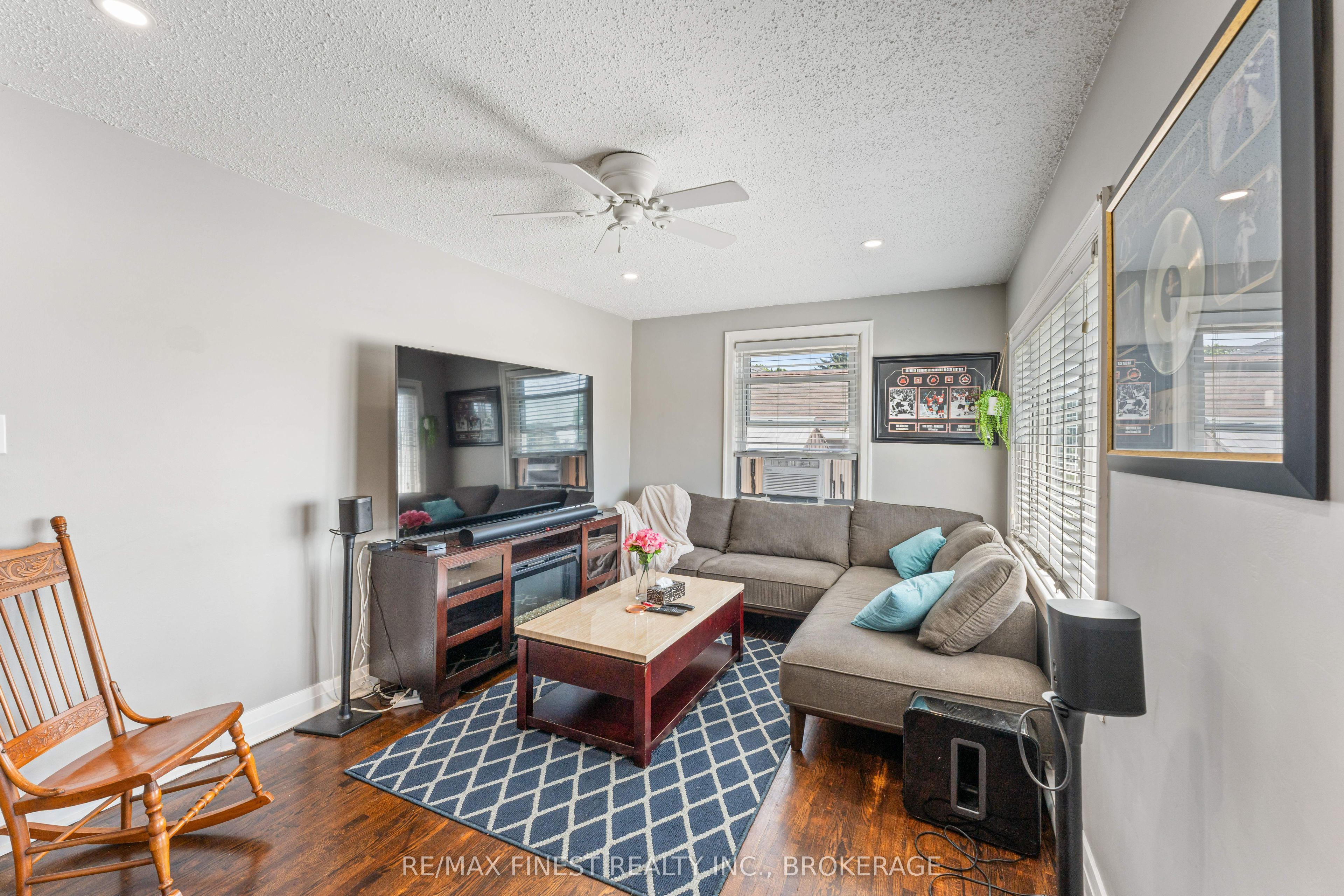 181 York Street Property Photo 5