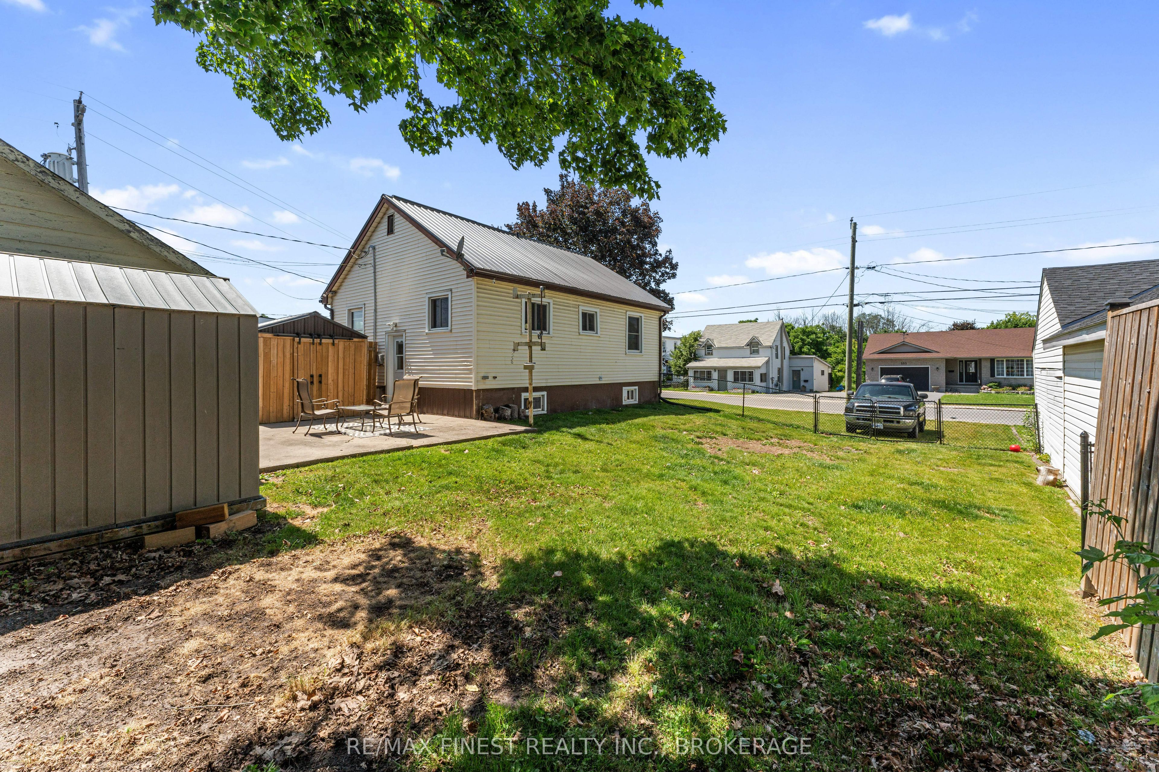 181 York Street Property Photo 31
