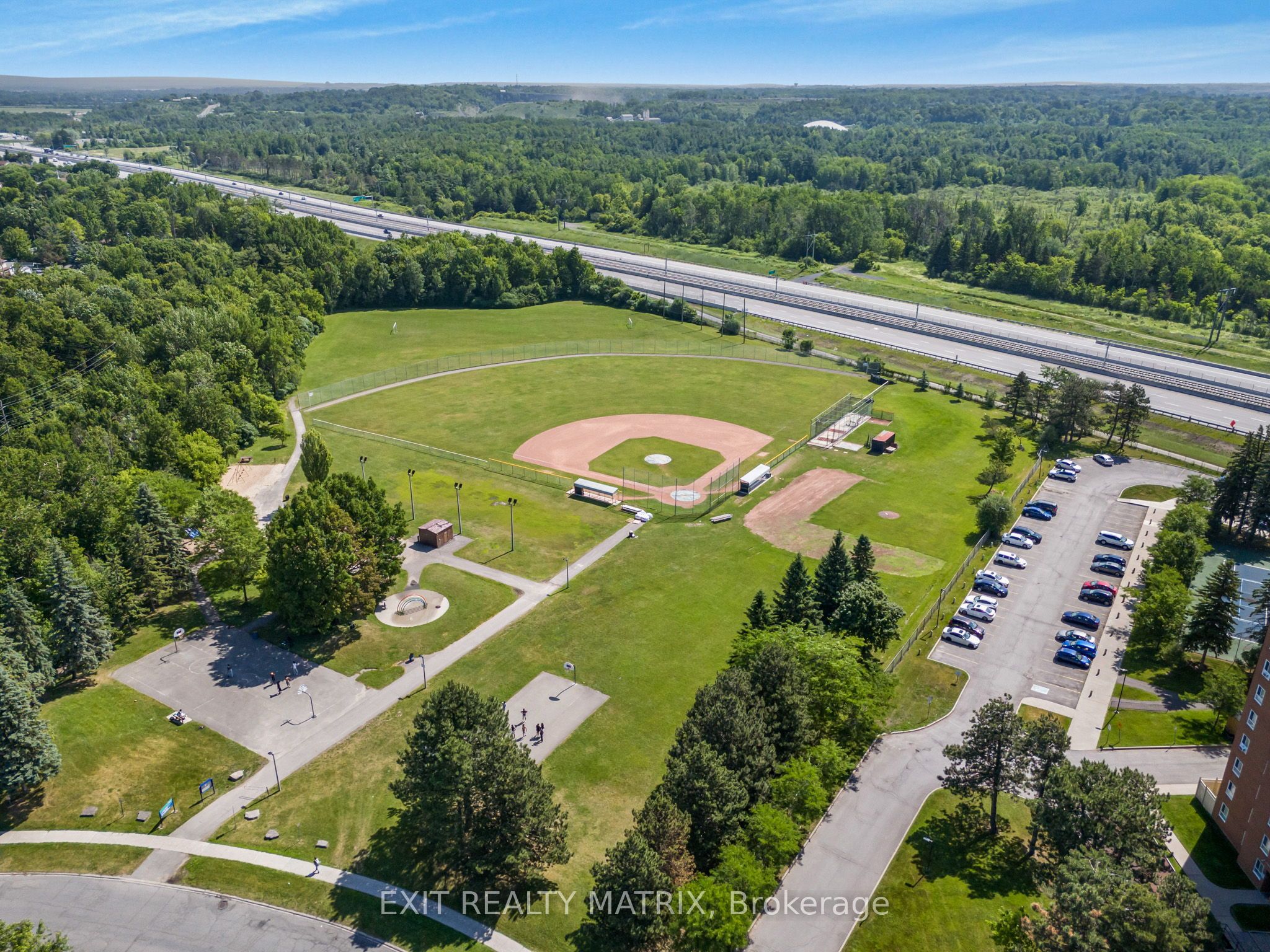 2000 Jasmine Crescent 1005 Property Photo 23
