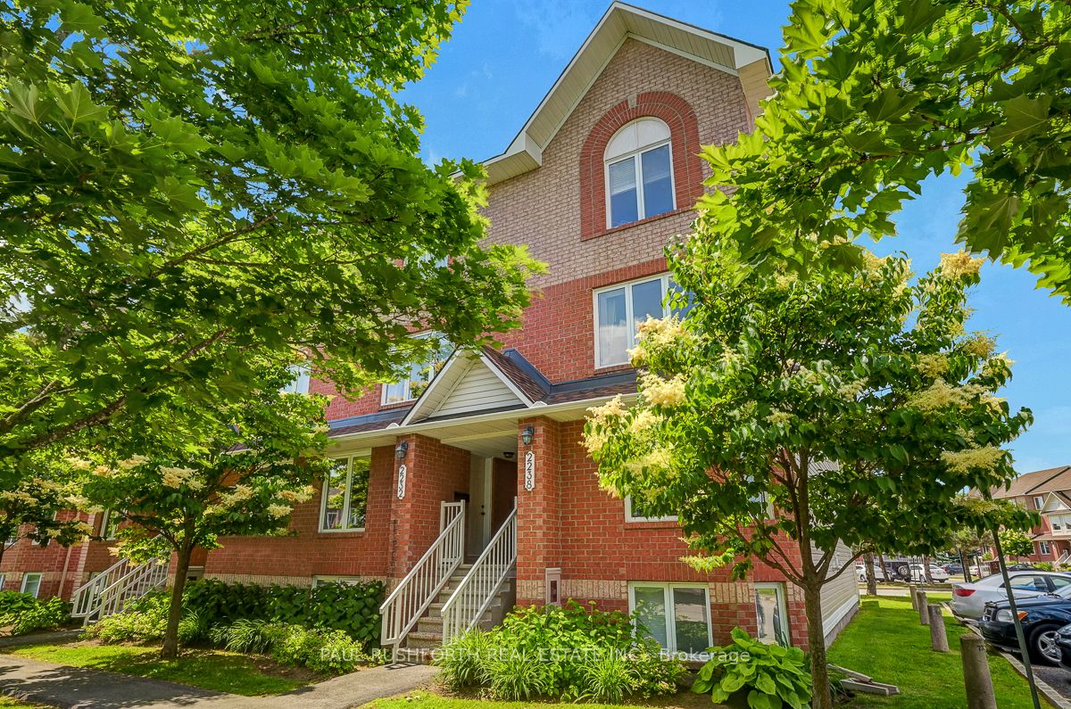 2232 Bois Vert Place Property Photo 2