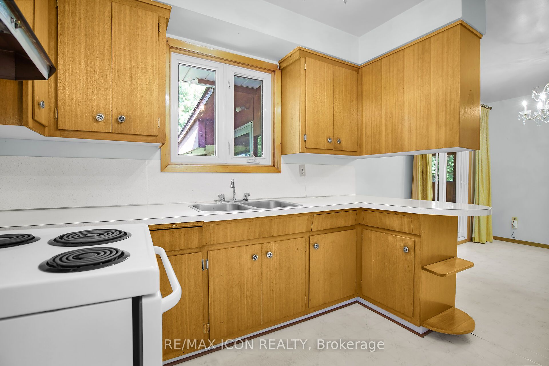 43 Silverdale Crescent Property Photo 15