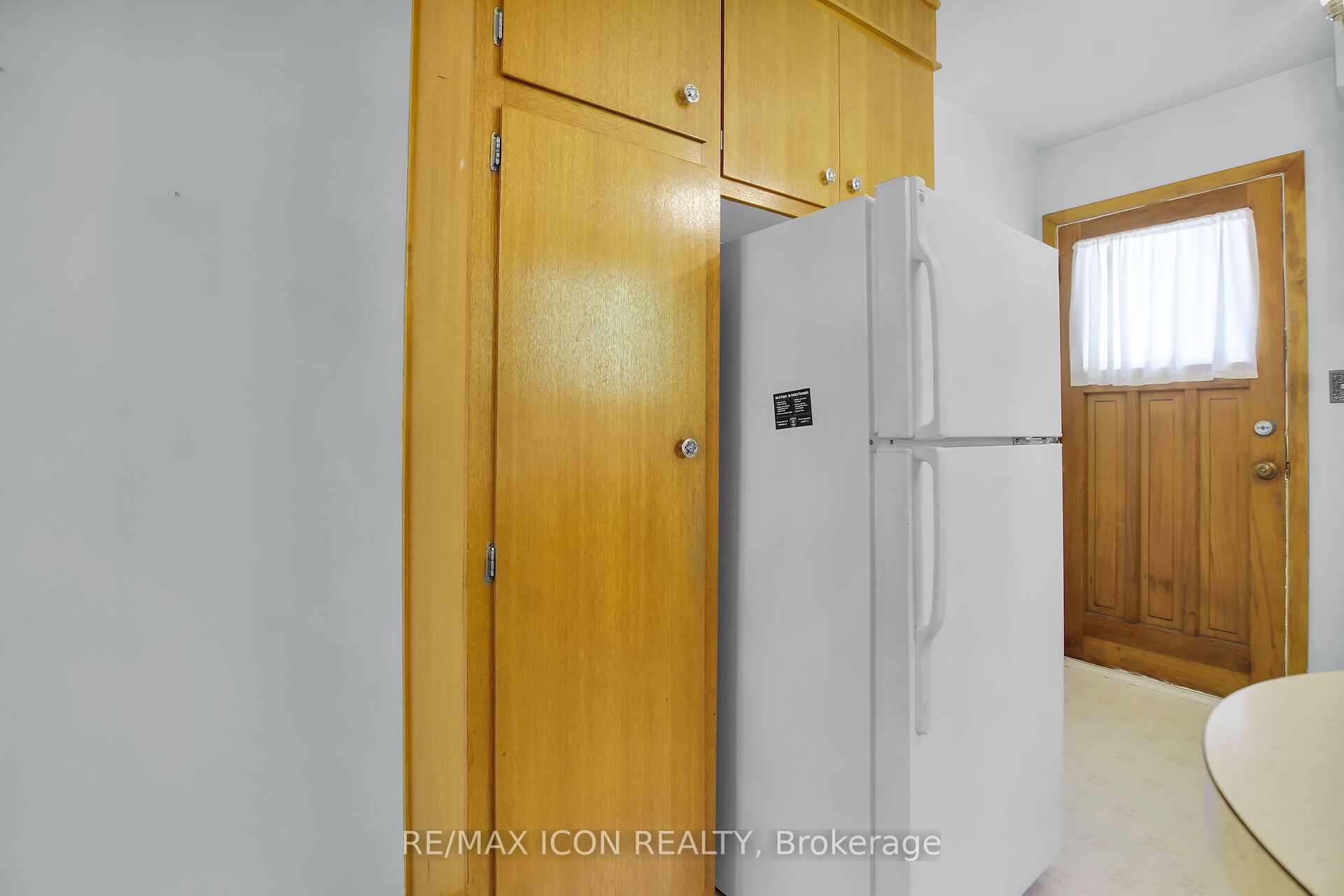 43 Silverdale Crescent Property Photo 17