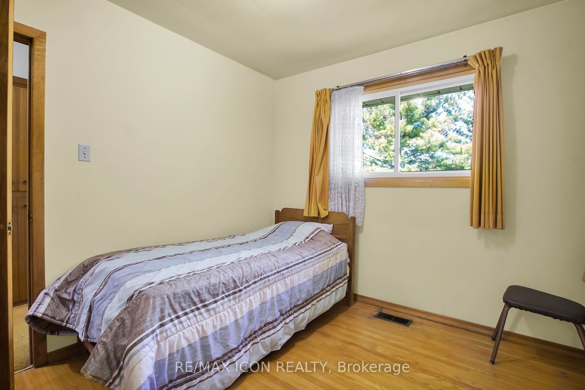 43 Silverdale Crescent Property Photo 20