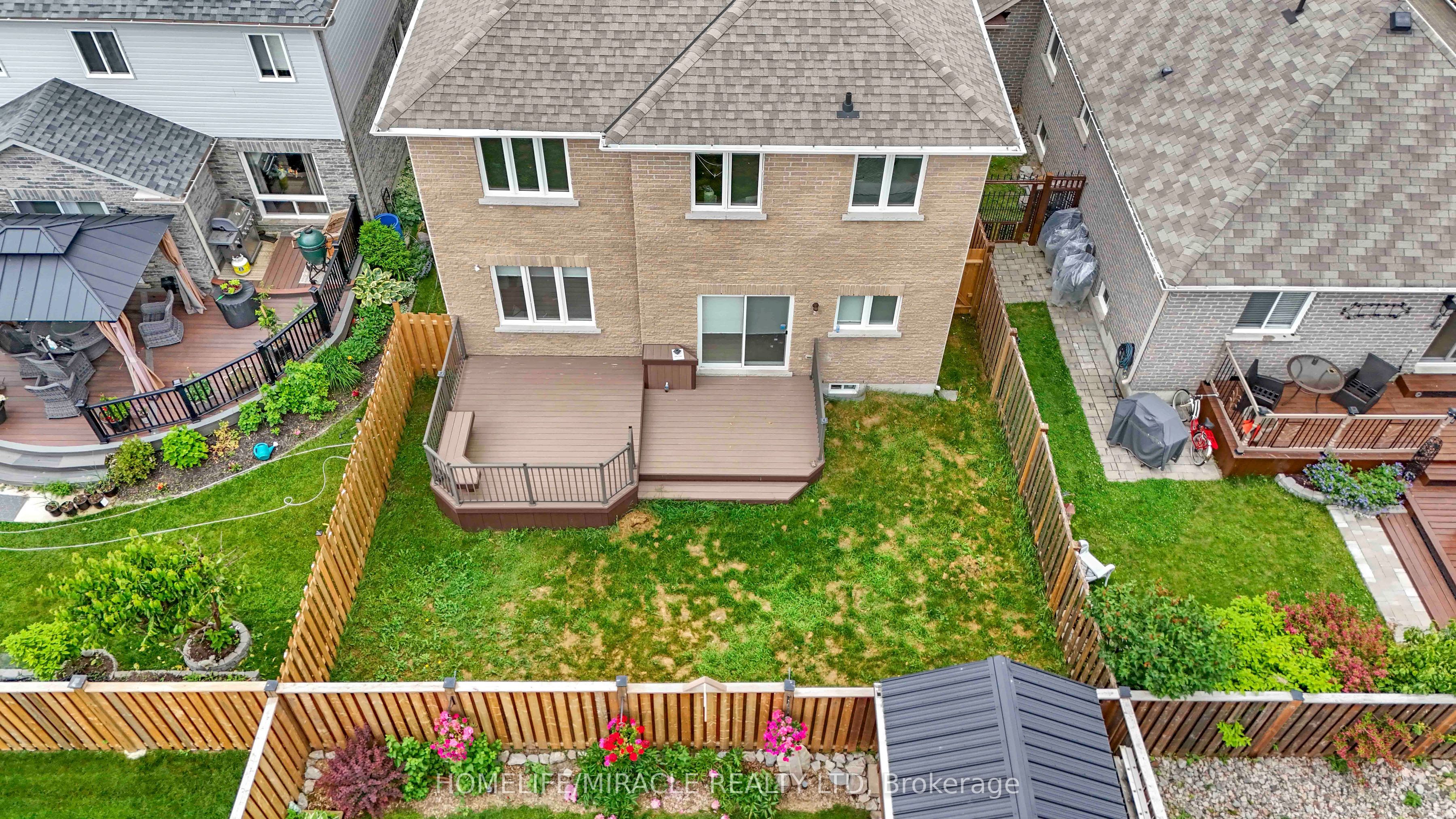 54 Truax Street Property Photo 5