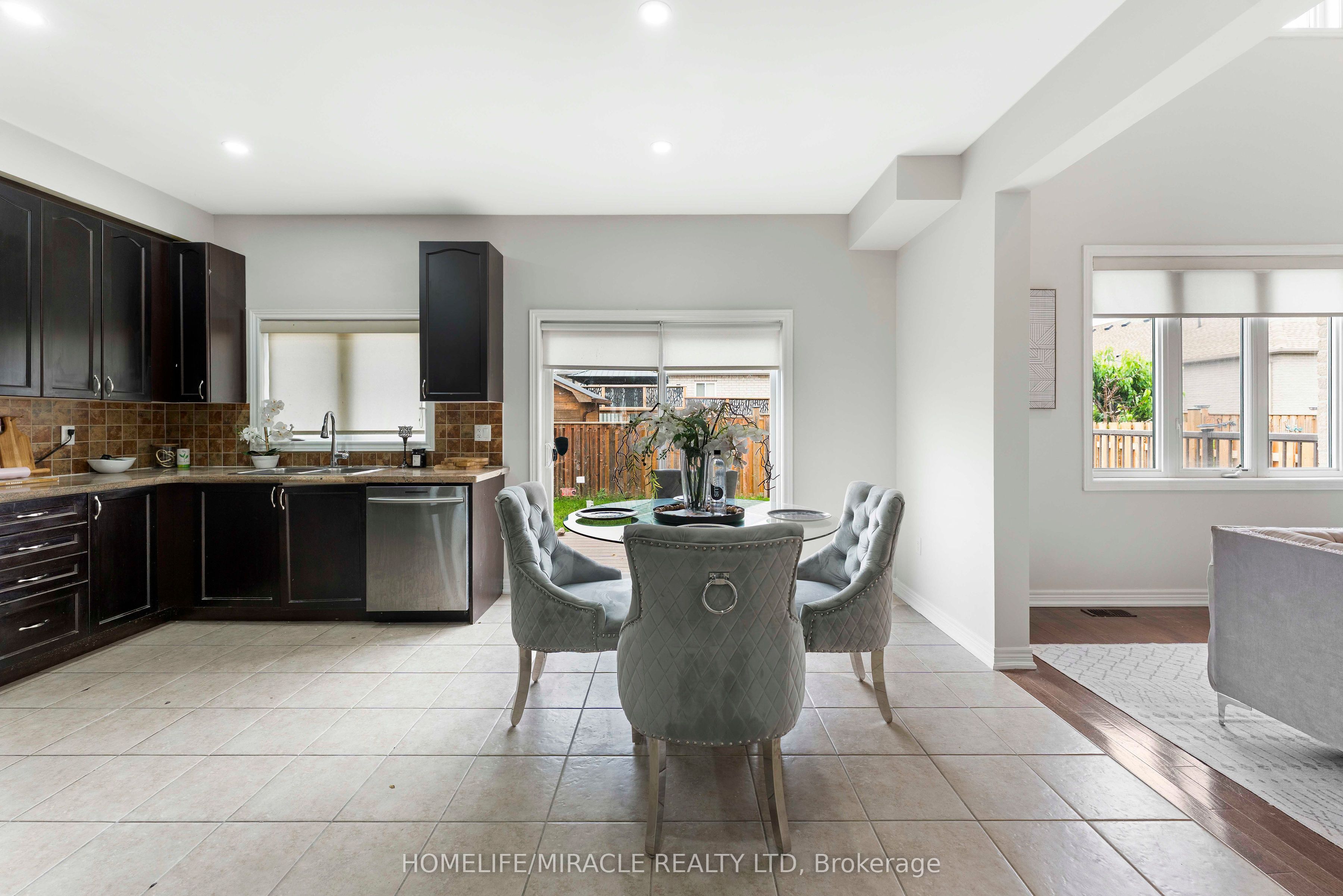 54 Truax Street Property Photo 17