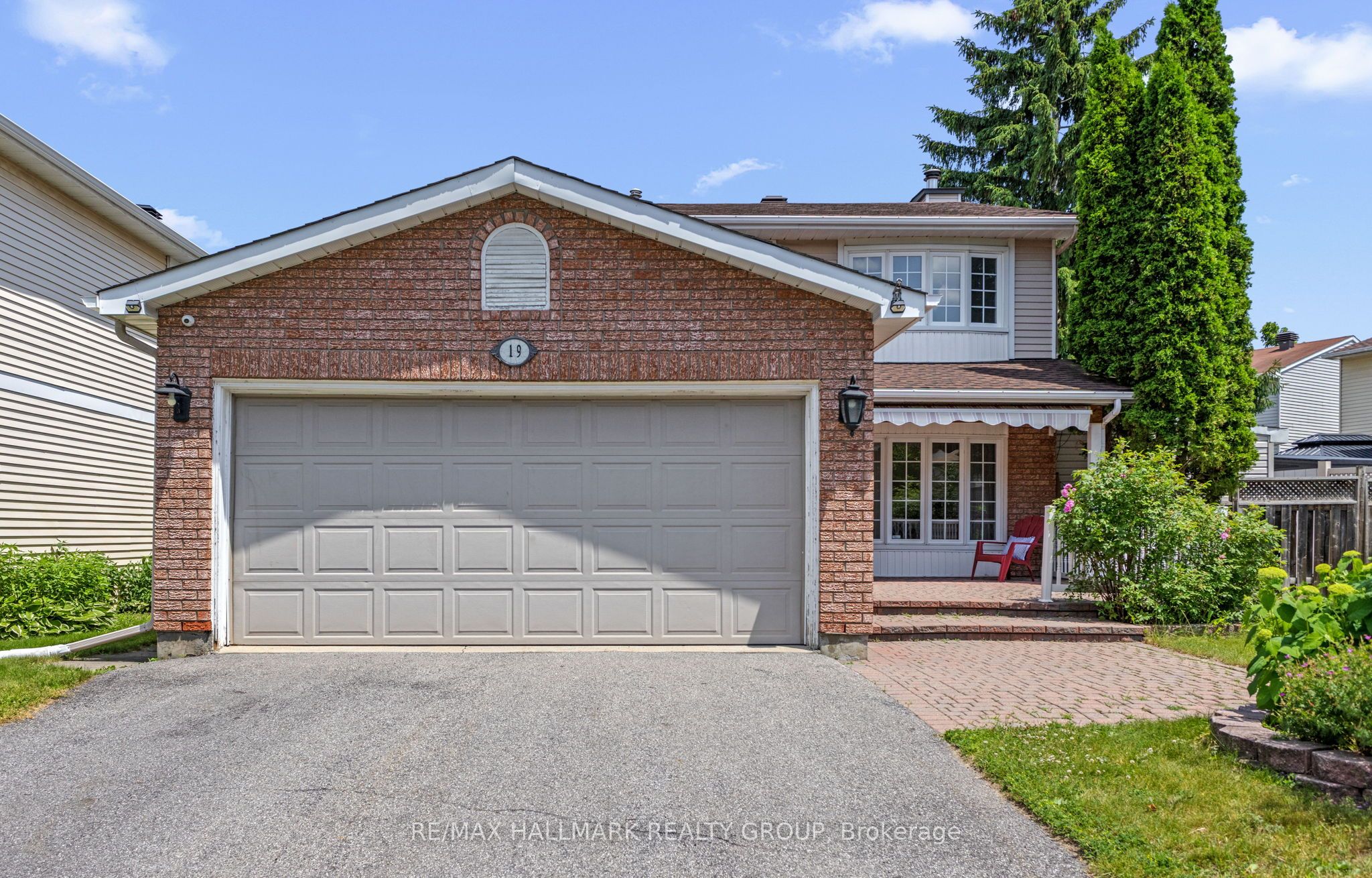 19 Notman Way Property Photo 1