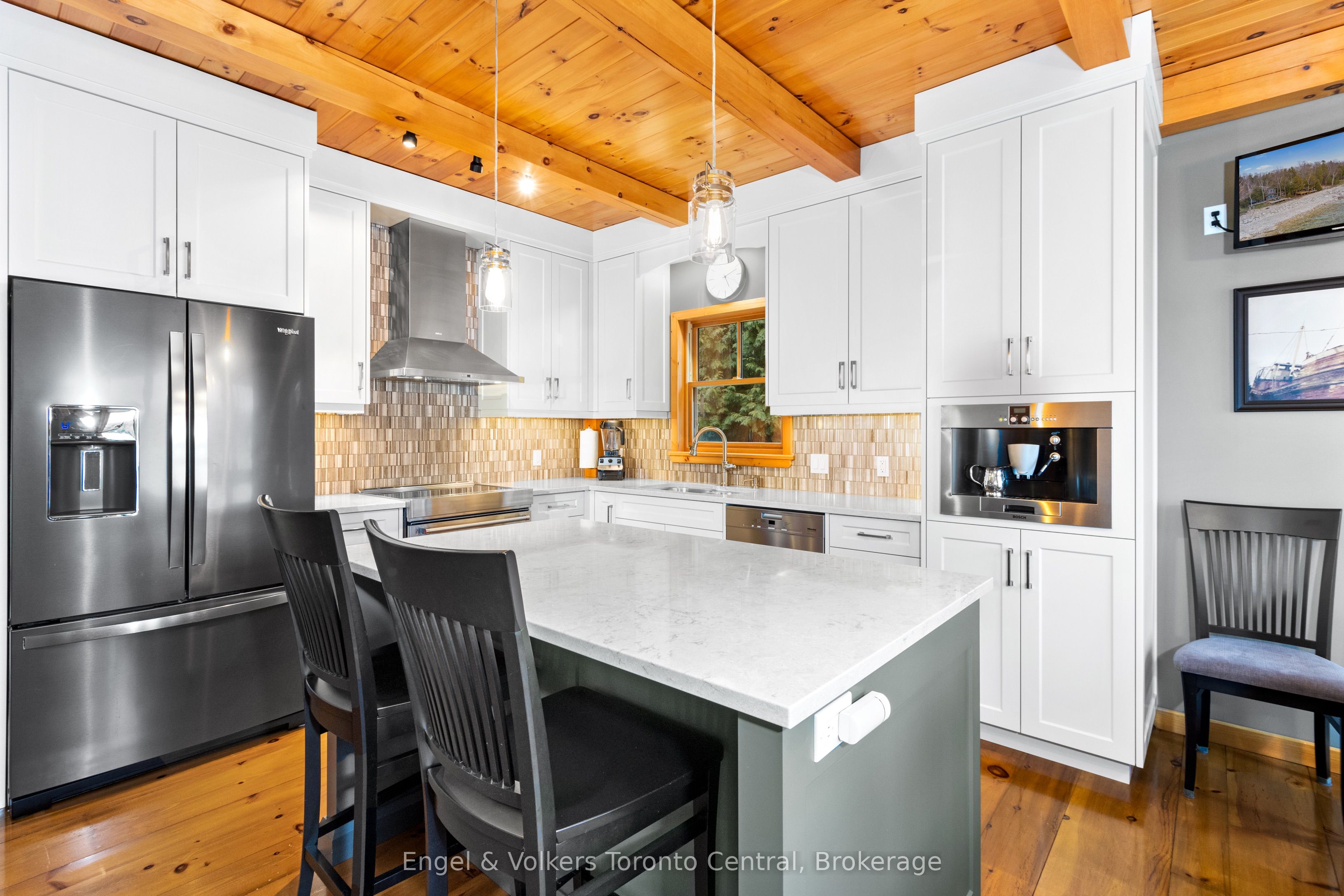 54 William Street Property Photo 11