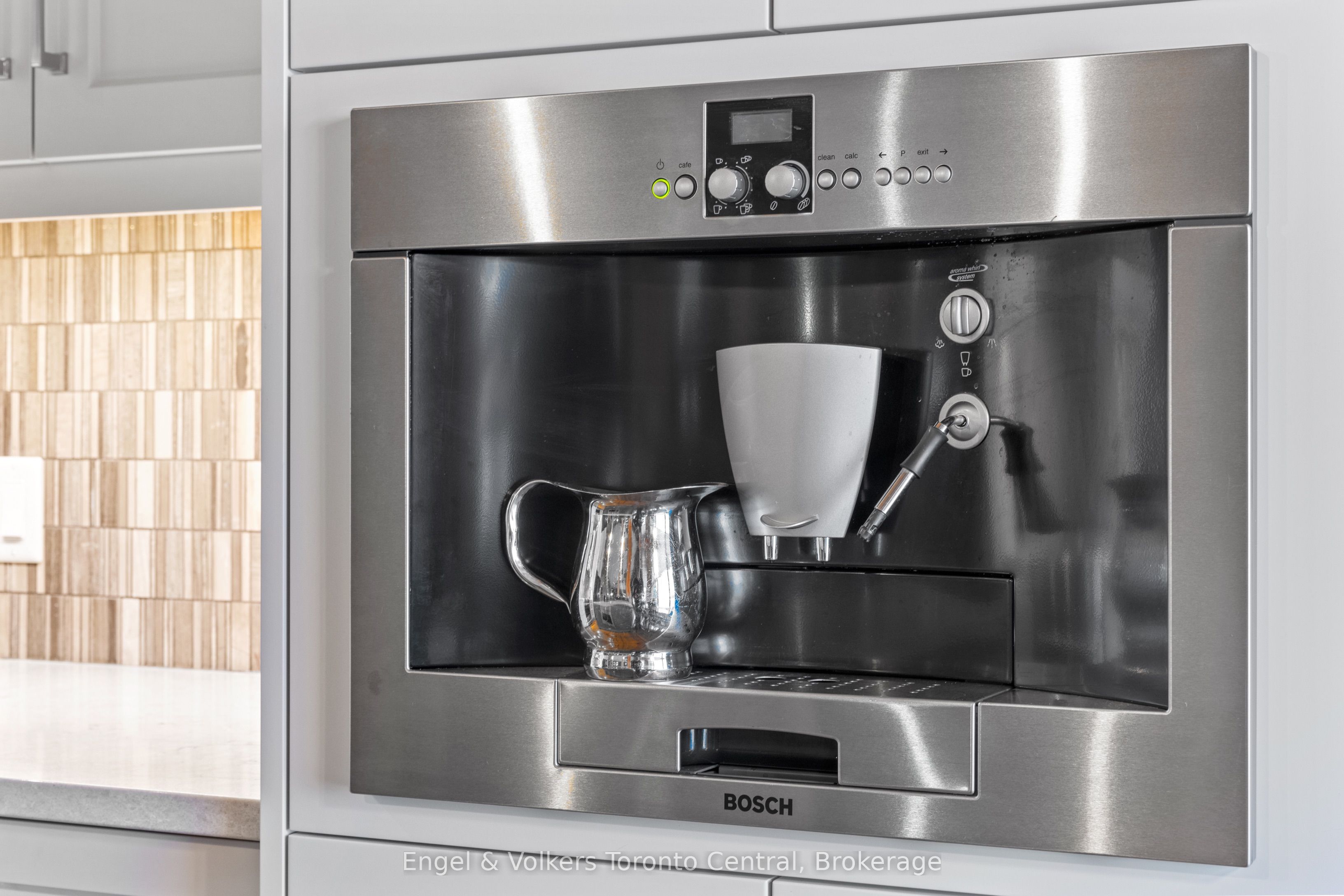 54 William Street Property Photo 12