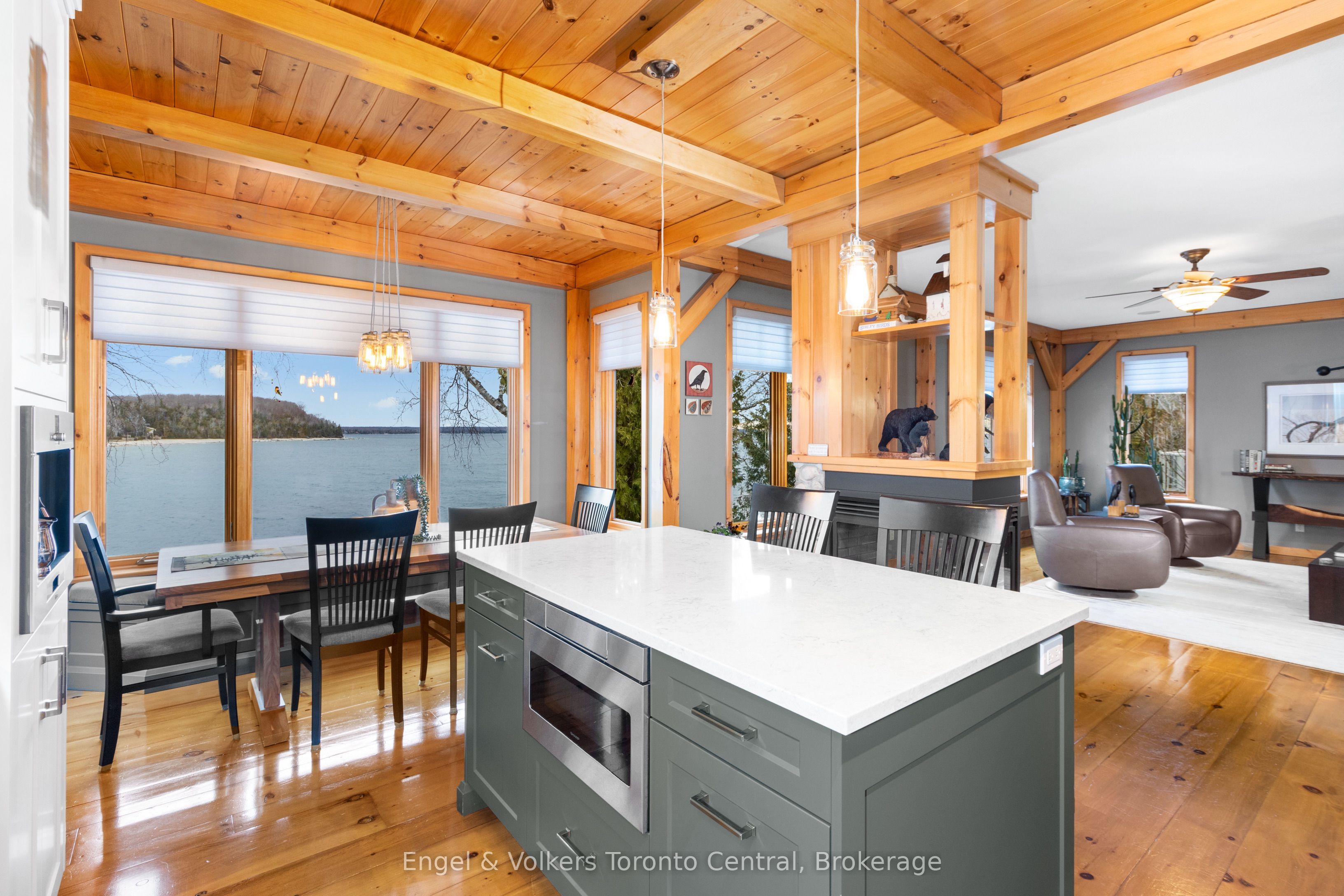 54 William Street Property Photo 13