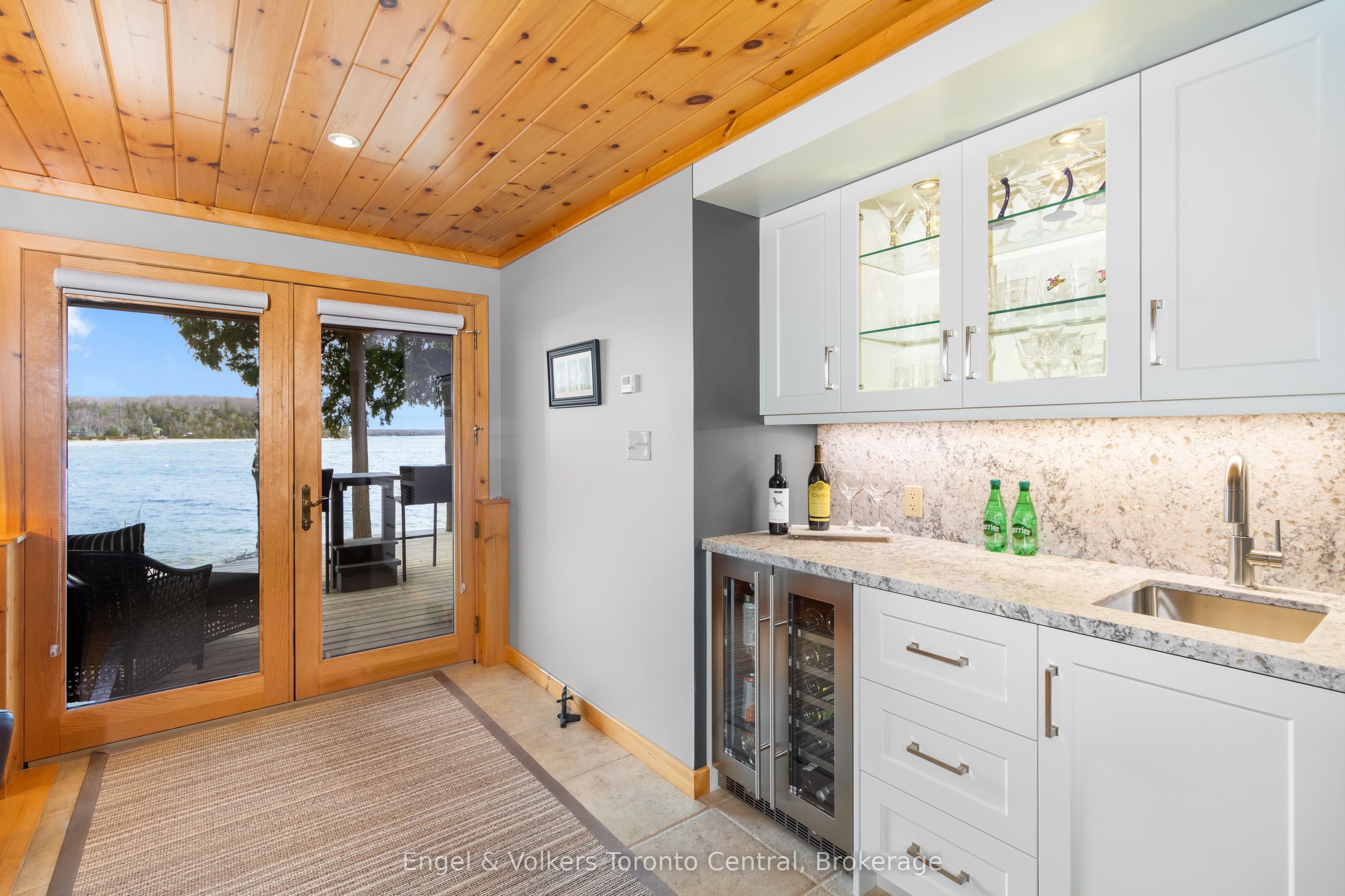 54 William Street Property Photo 24