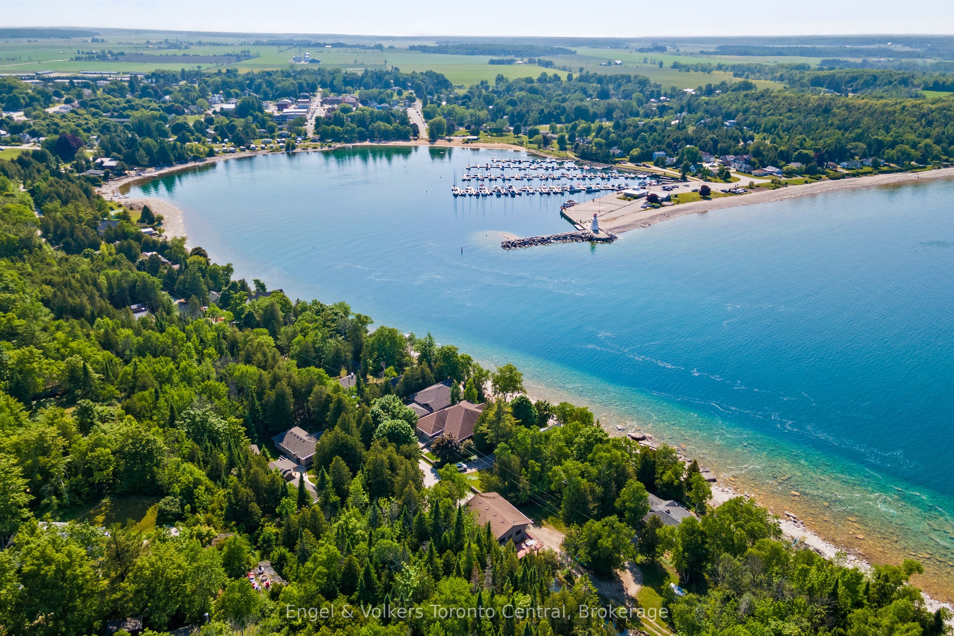 54 William Street Property Photo 36