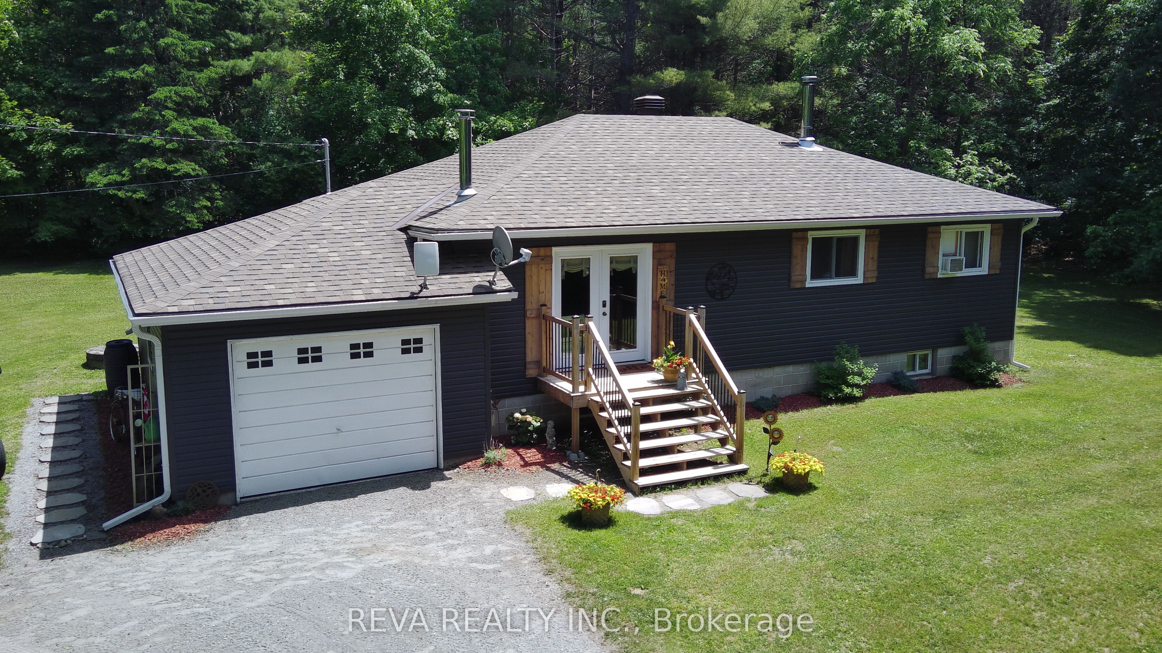 98 Mclean Road Property Photo 1