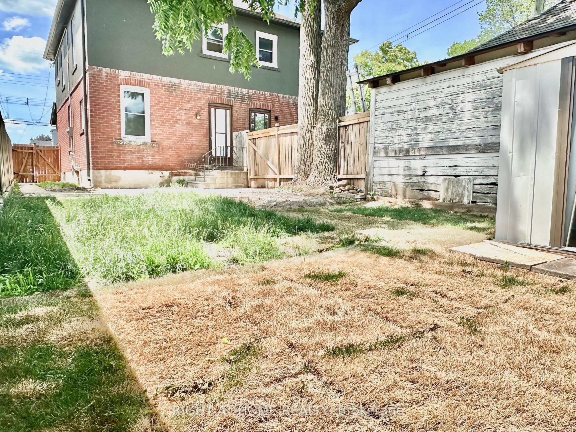 215 Rosewood Road Property Photo 32