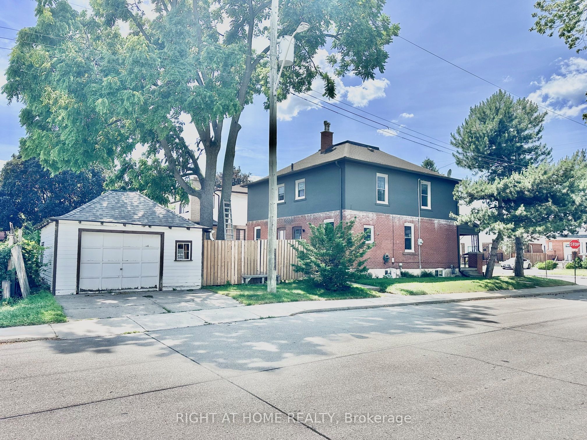 215 Rosewood Road Property Photo 41