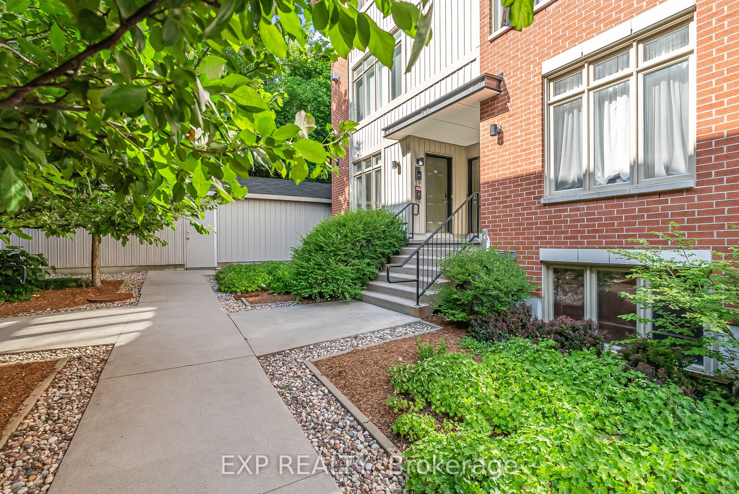 797 Montreal Road 14