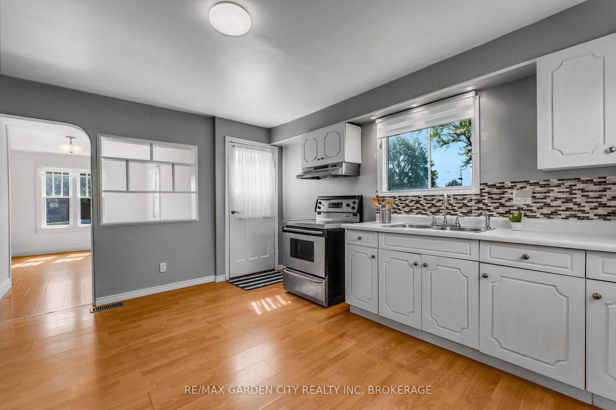 118 St Augustine Avenue Property Photo 1