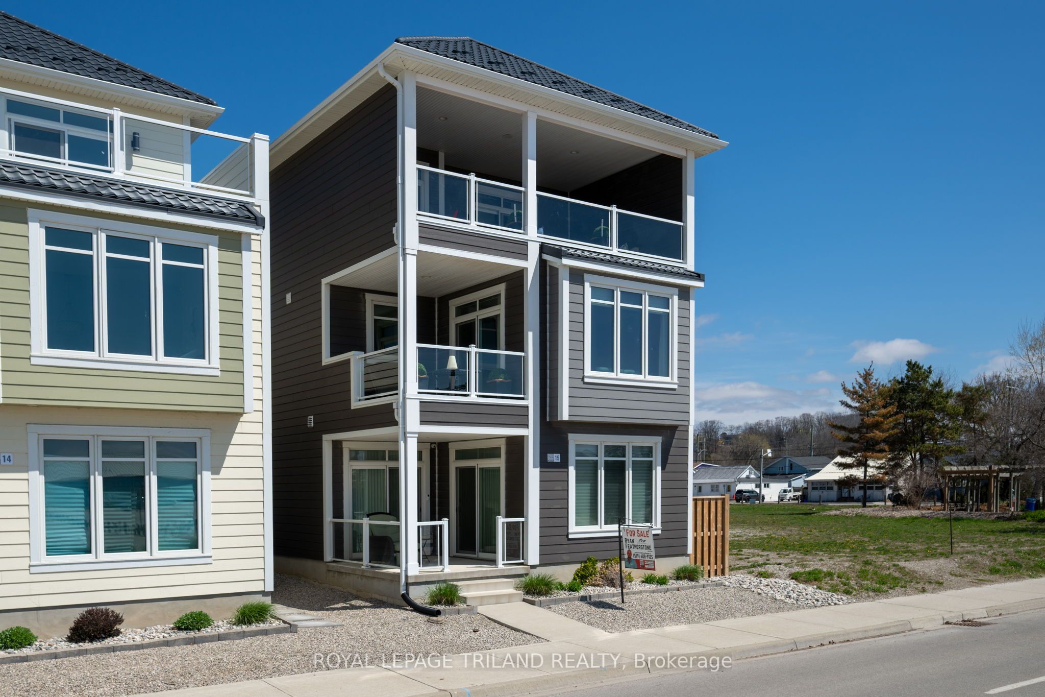 #15 - 355 Edith Cavell Boulevard Property Photo 1