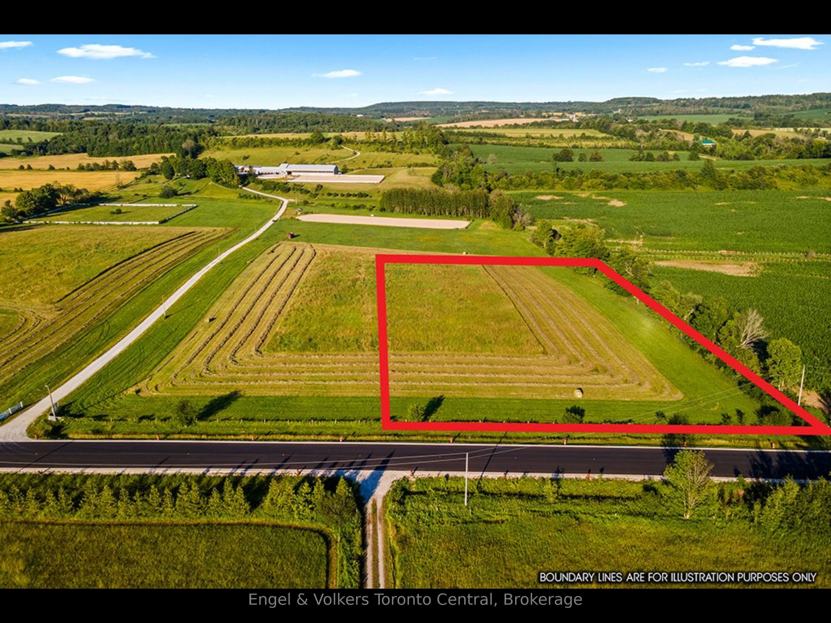 137079 Grey Rd 12 Road Property Photo 1