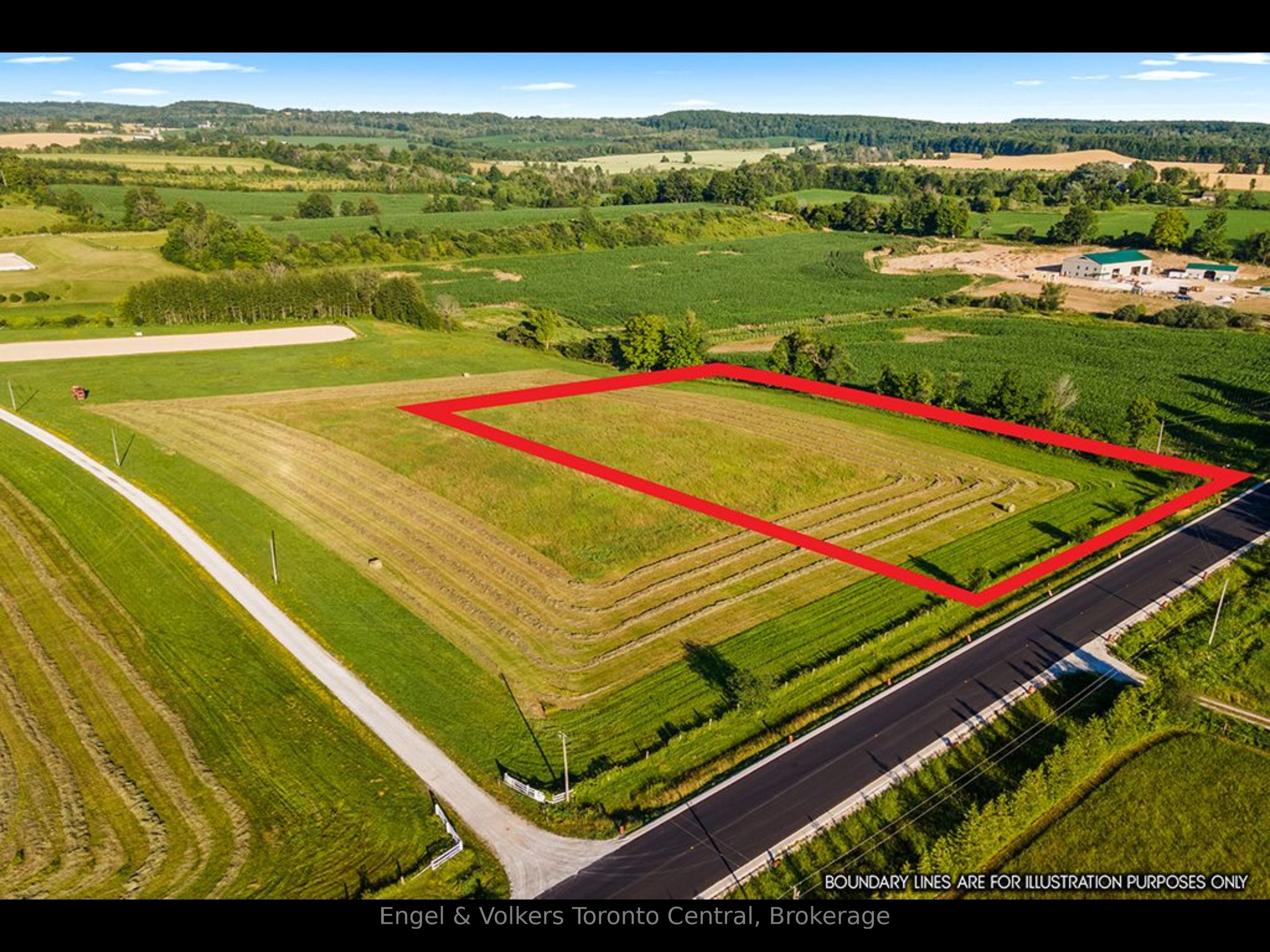 137079 Grey Rd 12 Road Property Photo 2