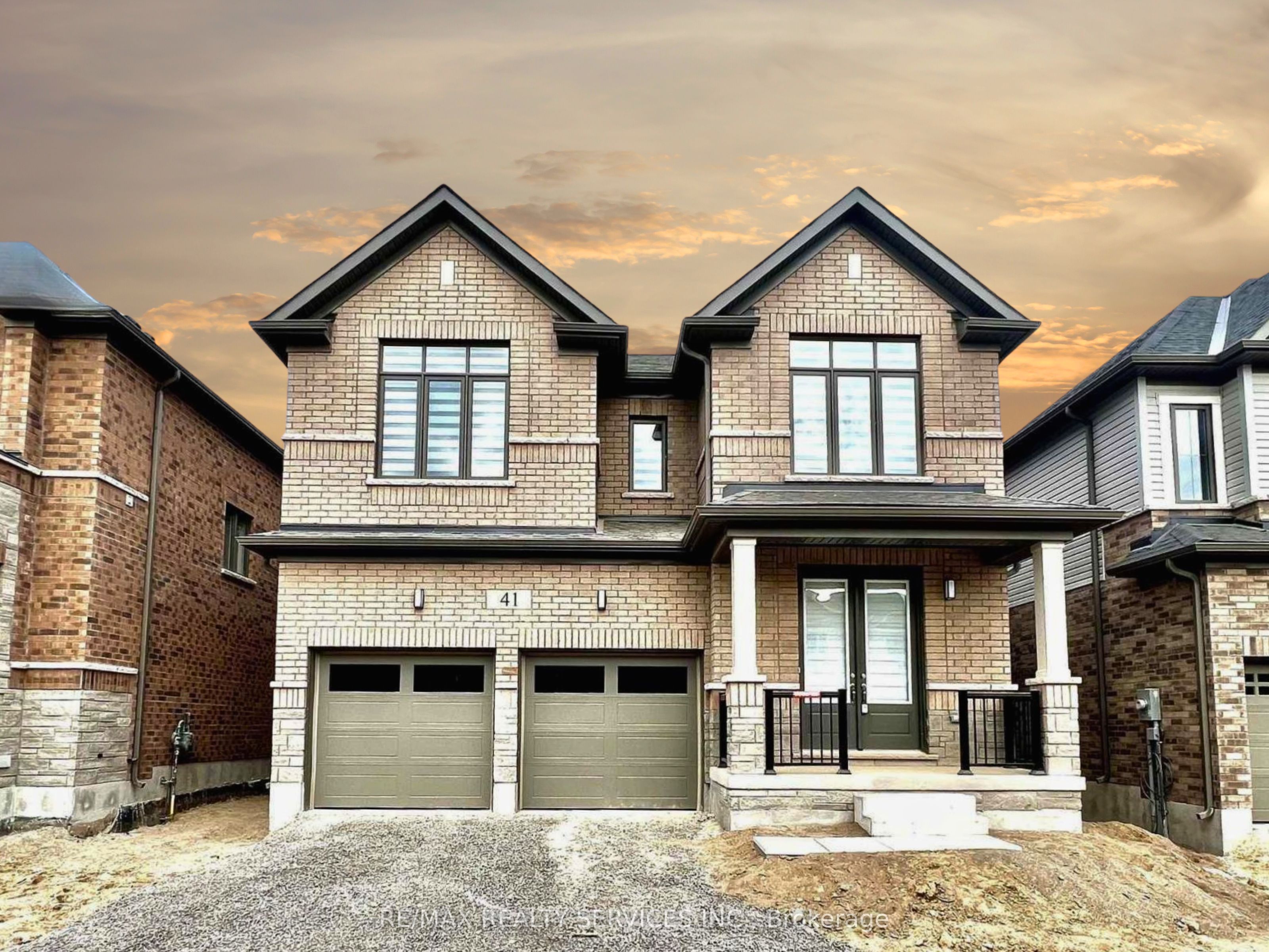 41 Prince Philip Boulevard Property Photo 1
