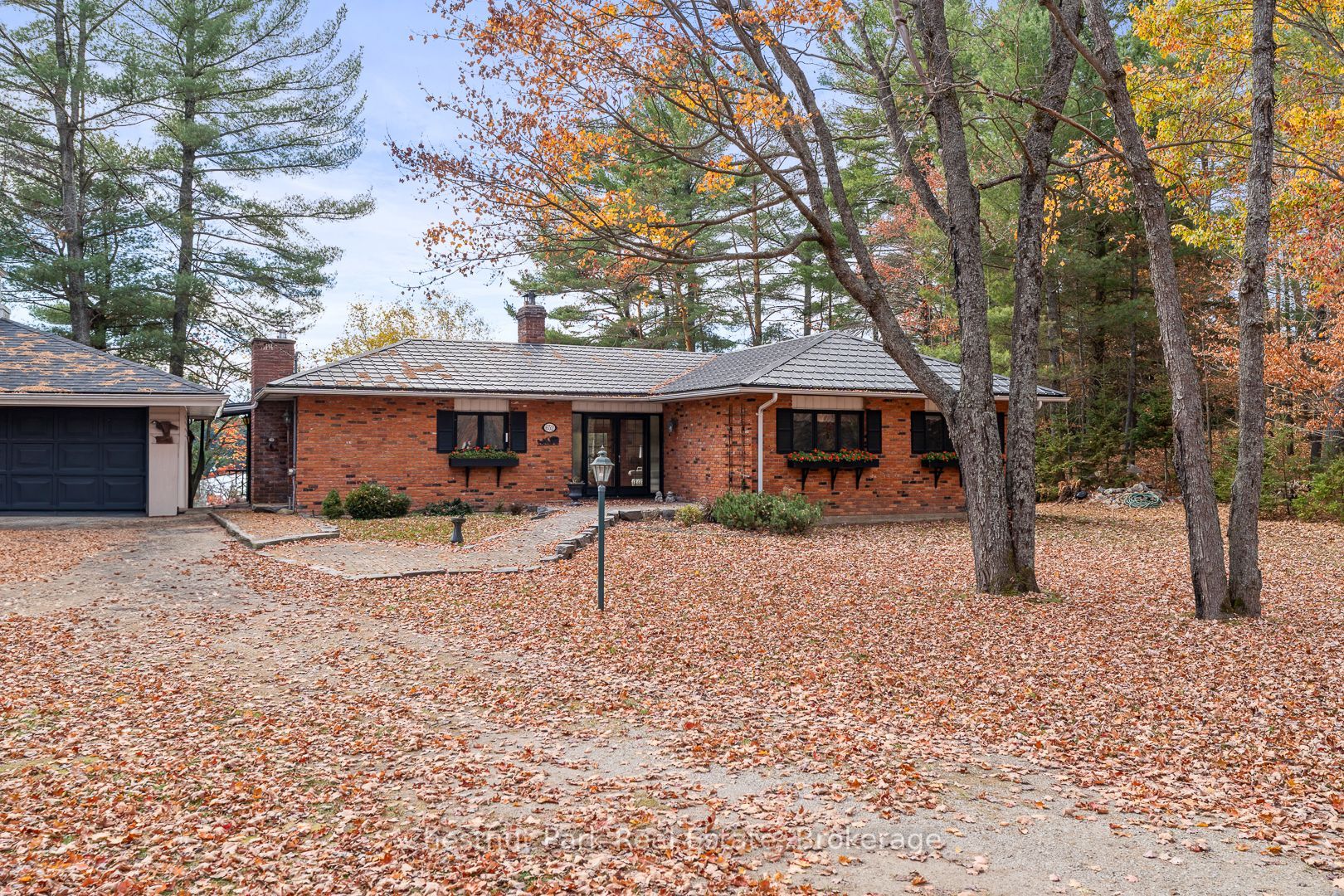 652 North Waseosa Lake Road Property Photo 4