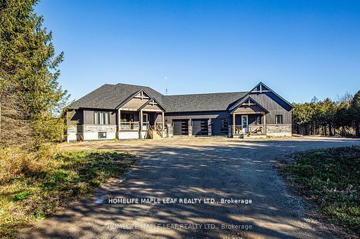 476521 3rd Line Property Photo 1