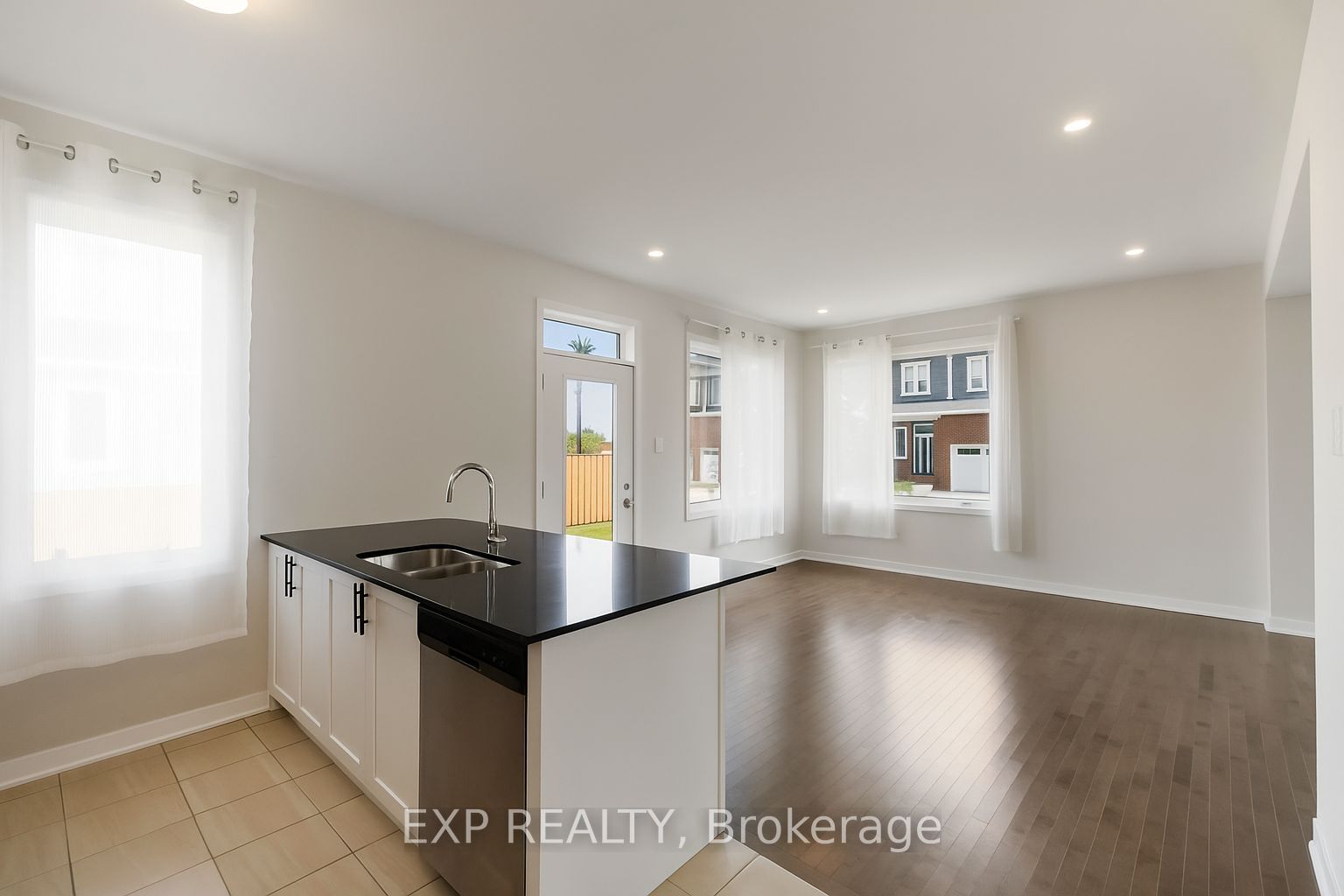 275 Surface Lane Property Photo 3