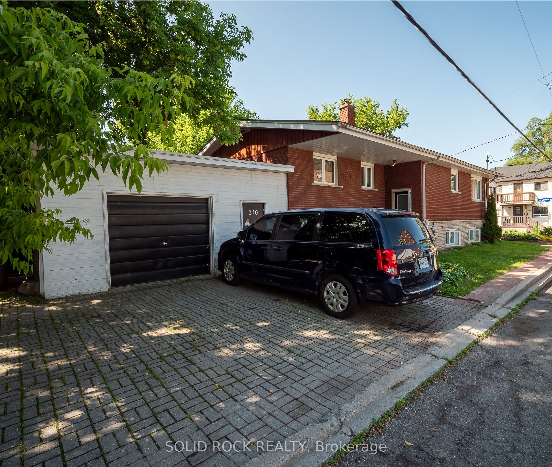 310 Patton Street Property Photo 6