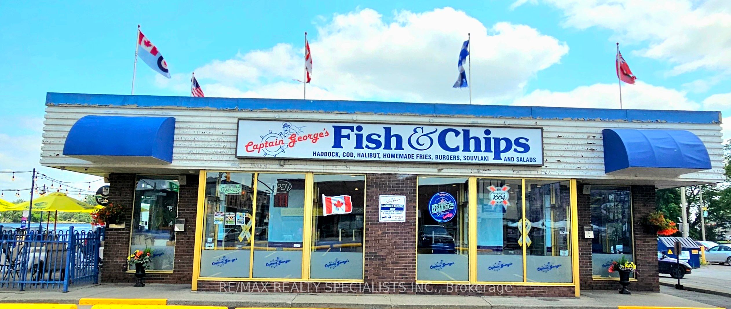 25 Dundas Street W Property Photo 1