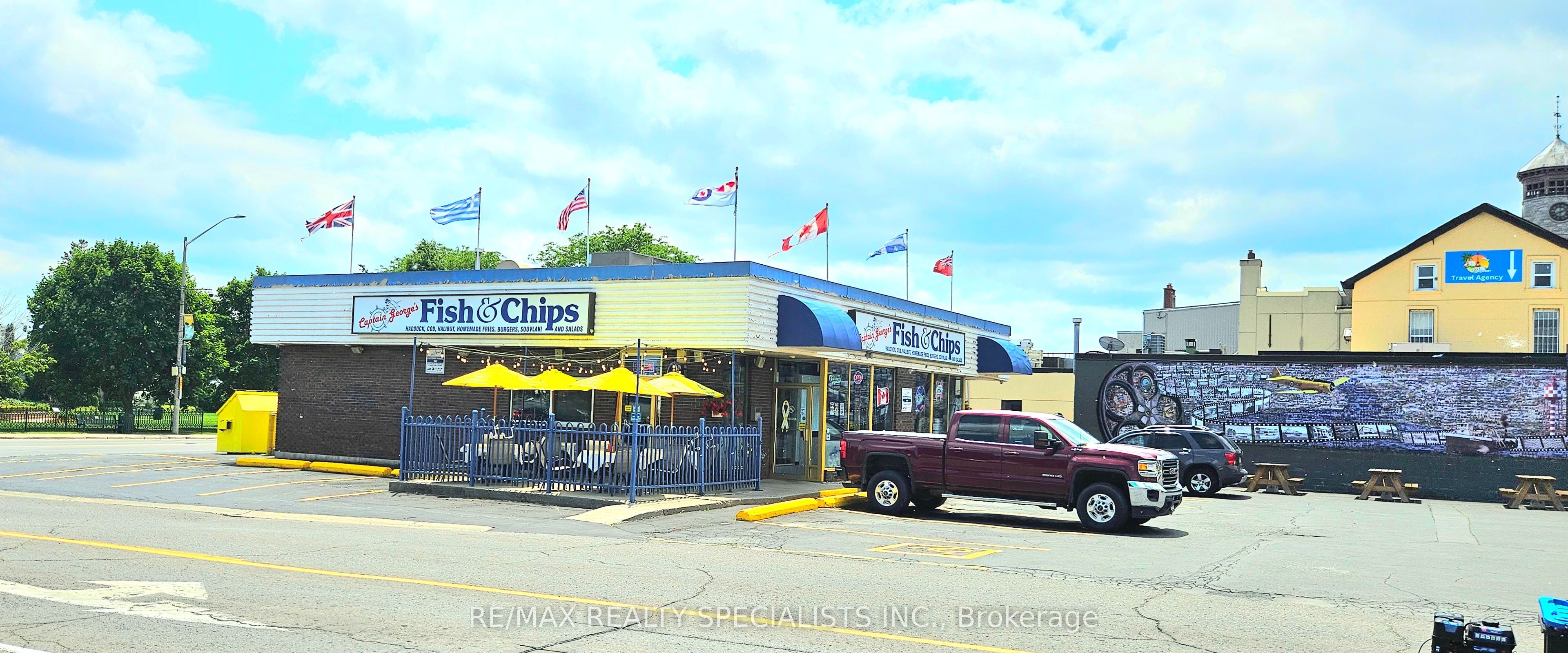 25 Dundas Street W Property Photo 13