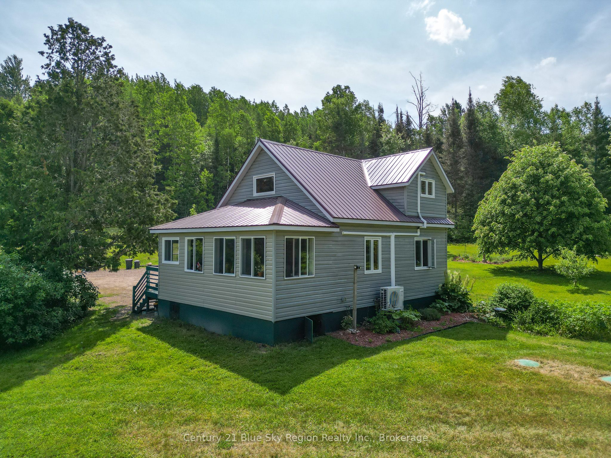 30 Pautois Road Property Photo 1
