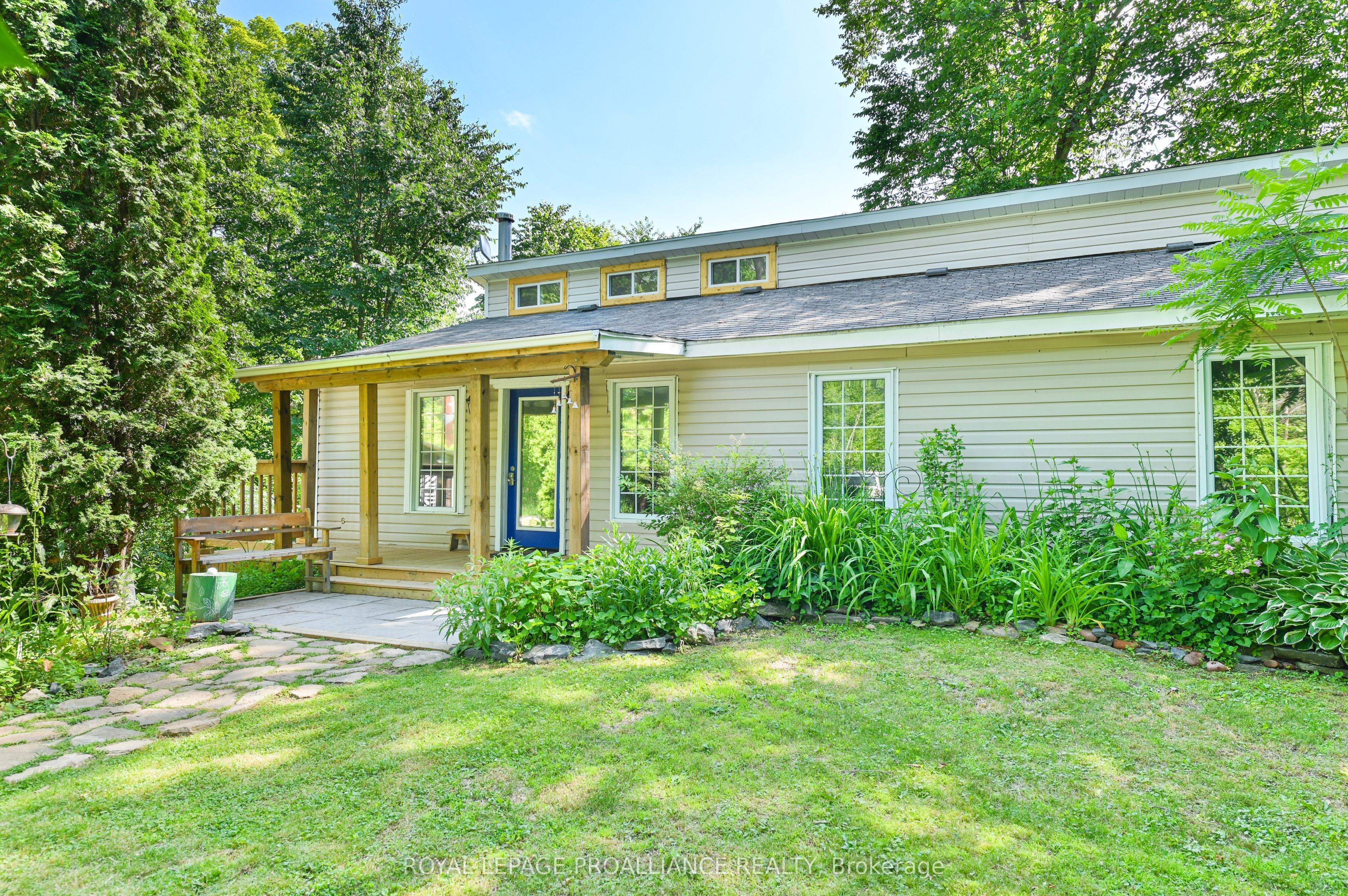 2704 Elm Tree Road Property Photo 1