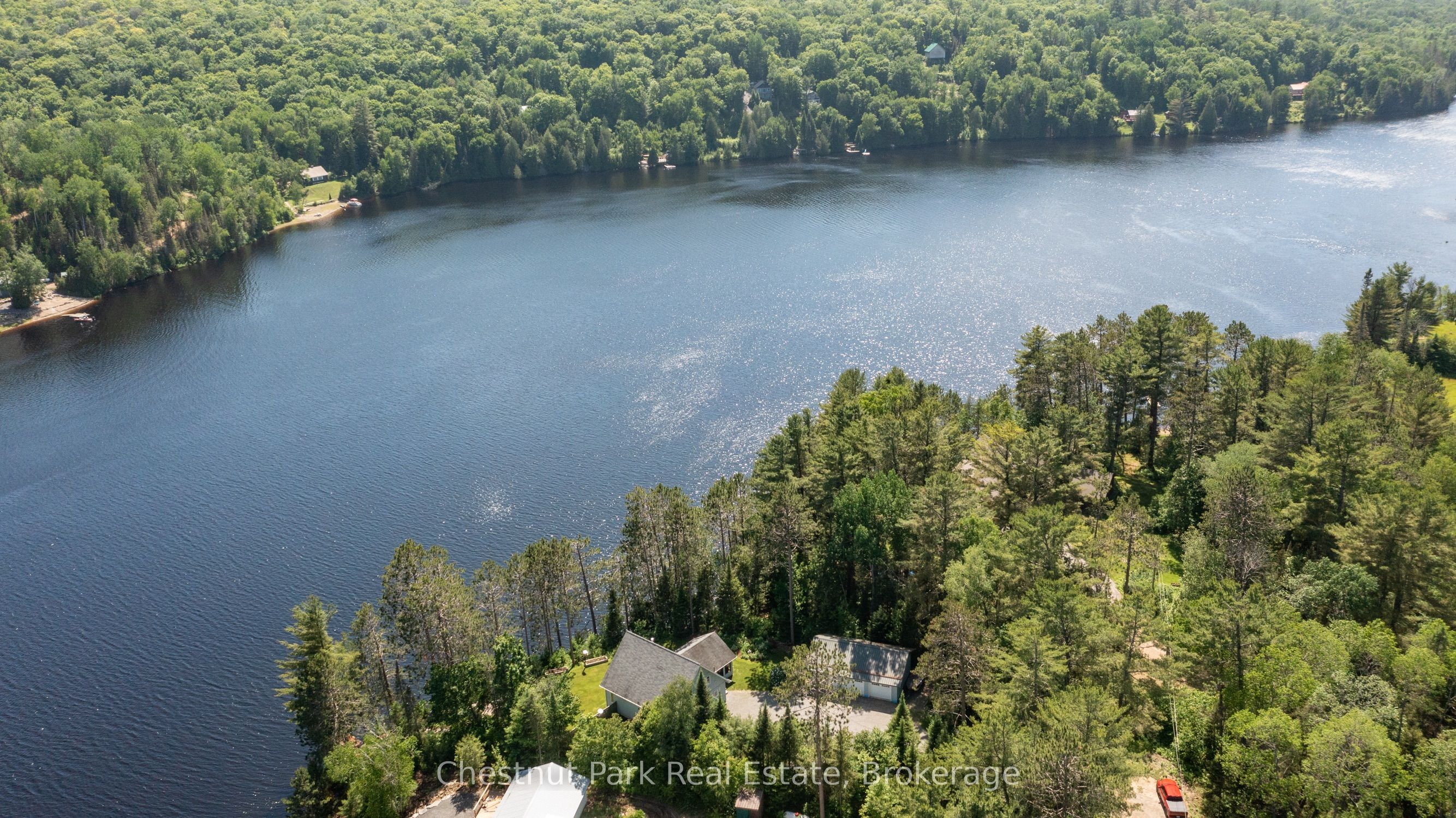 93 Lakeview Lane Property Photo 4