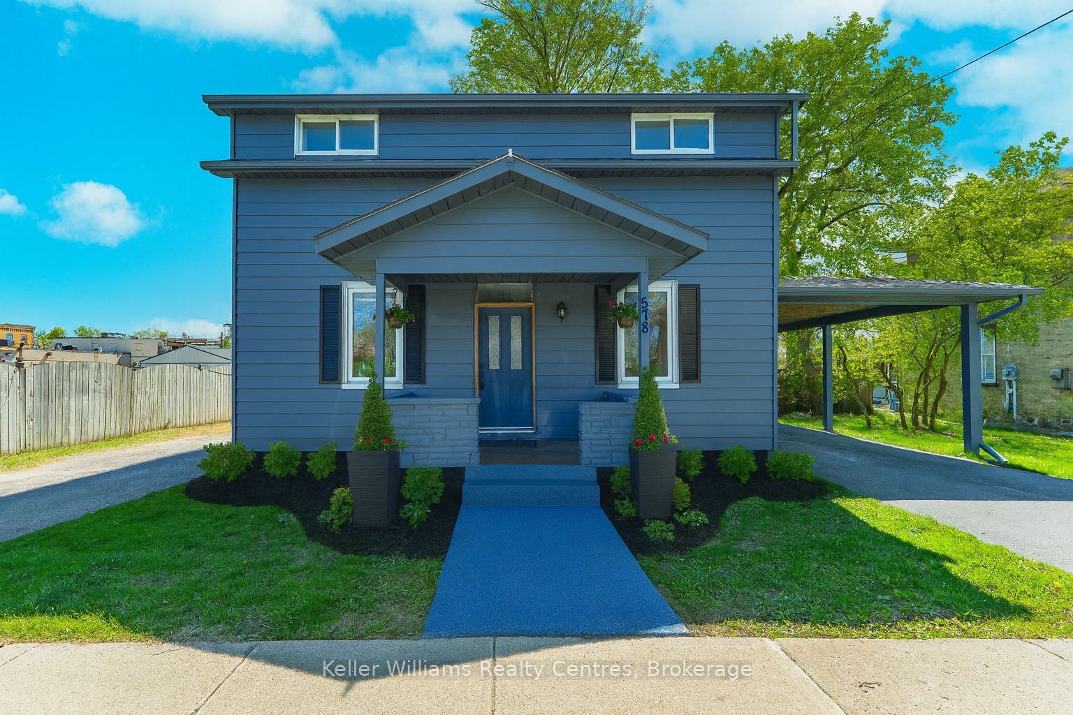 578 Green Street Property Photo 1