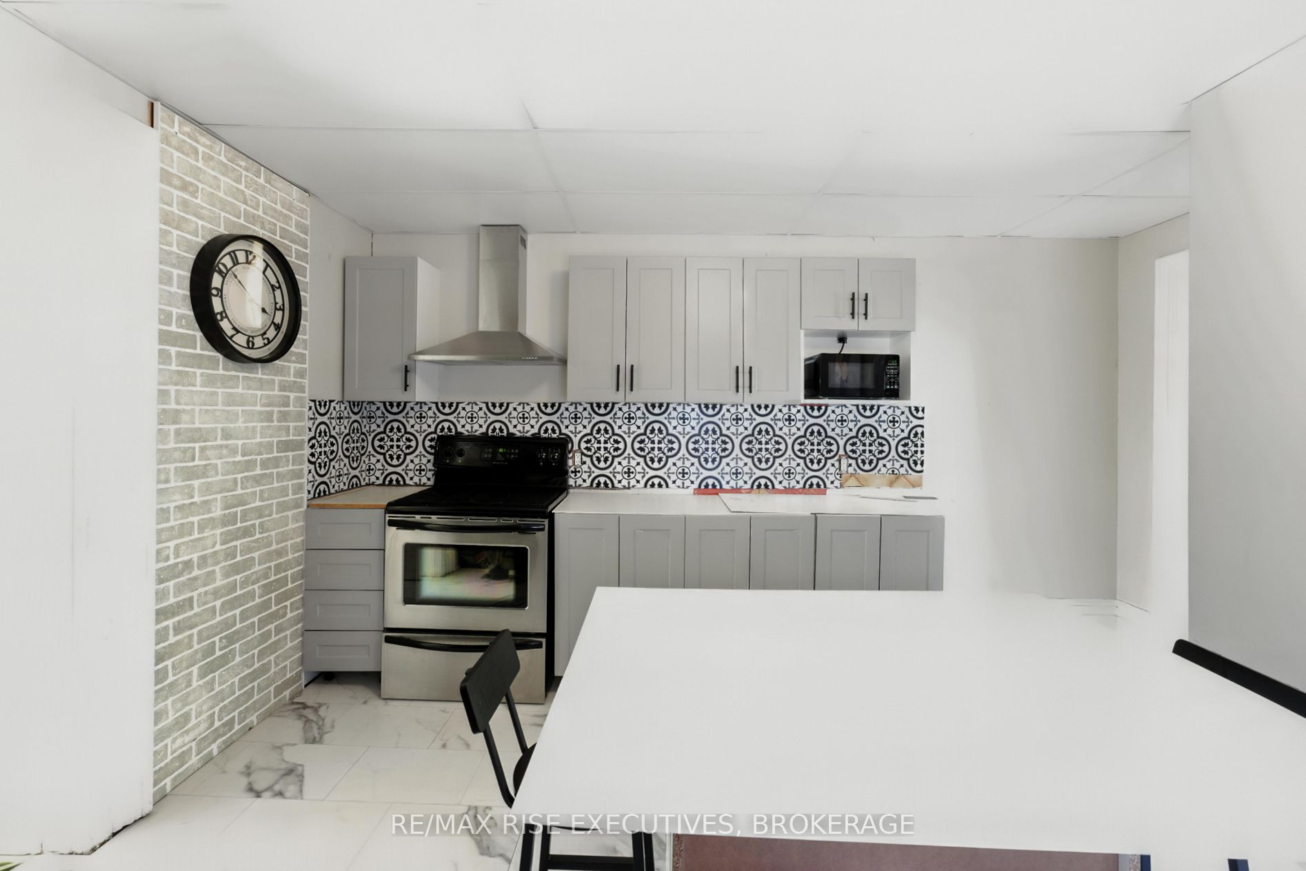 89 Mill Street Property Photo 12