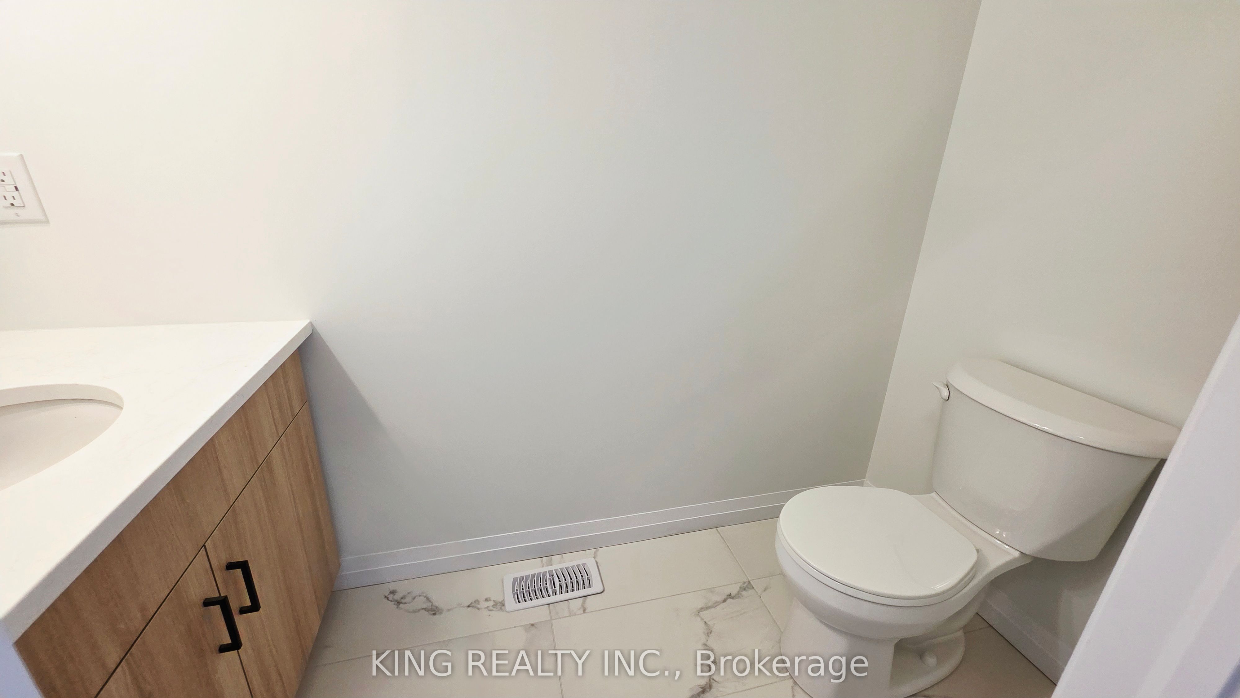 6937 Heathwoods Avenue Property Photo 5