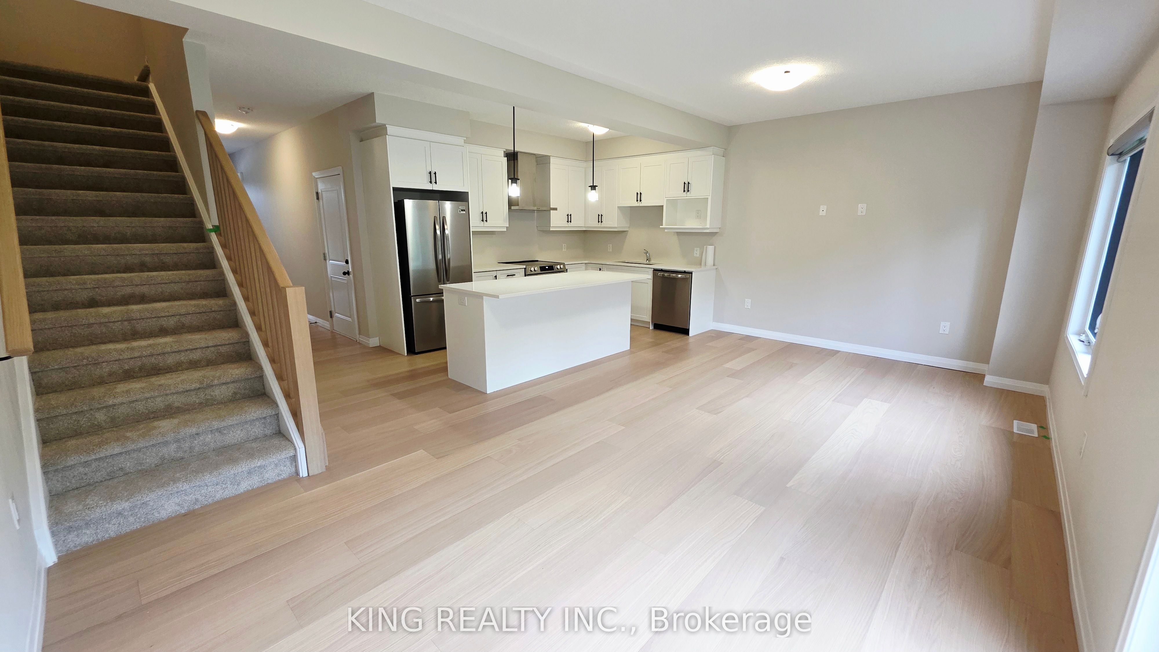 6937 Heathwoods Avenue Property Photo 7