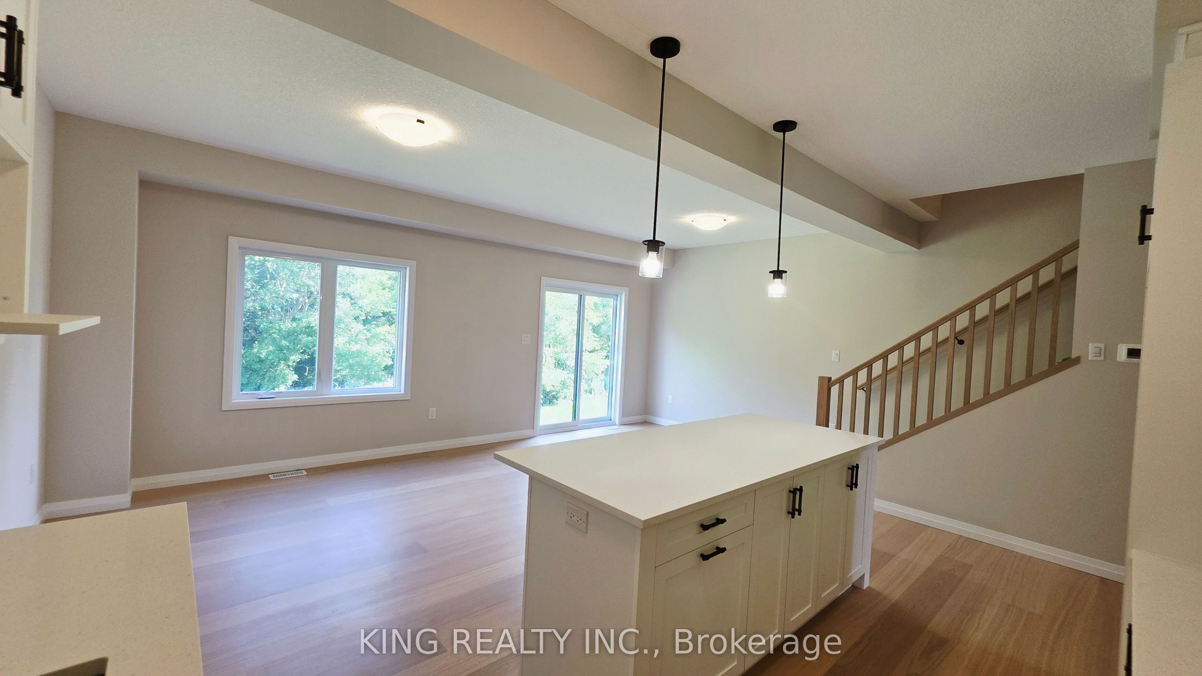 6937 Heathwoods Avenue Property Photo 11