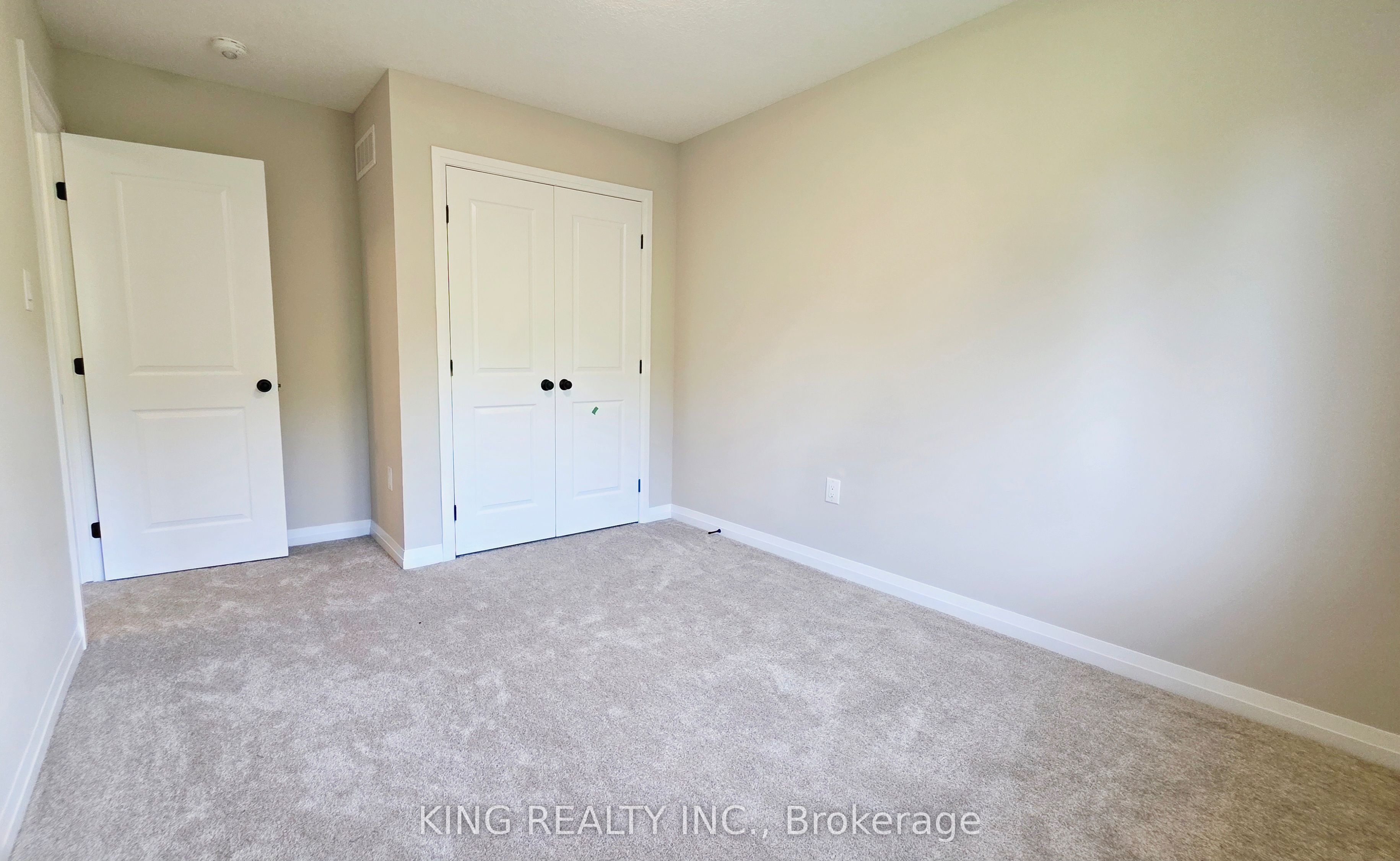 6937 Heathwoods Avenue Property Photo 26