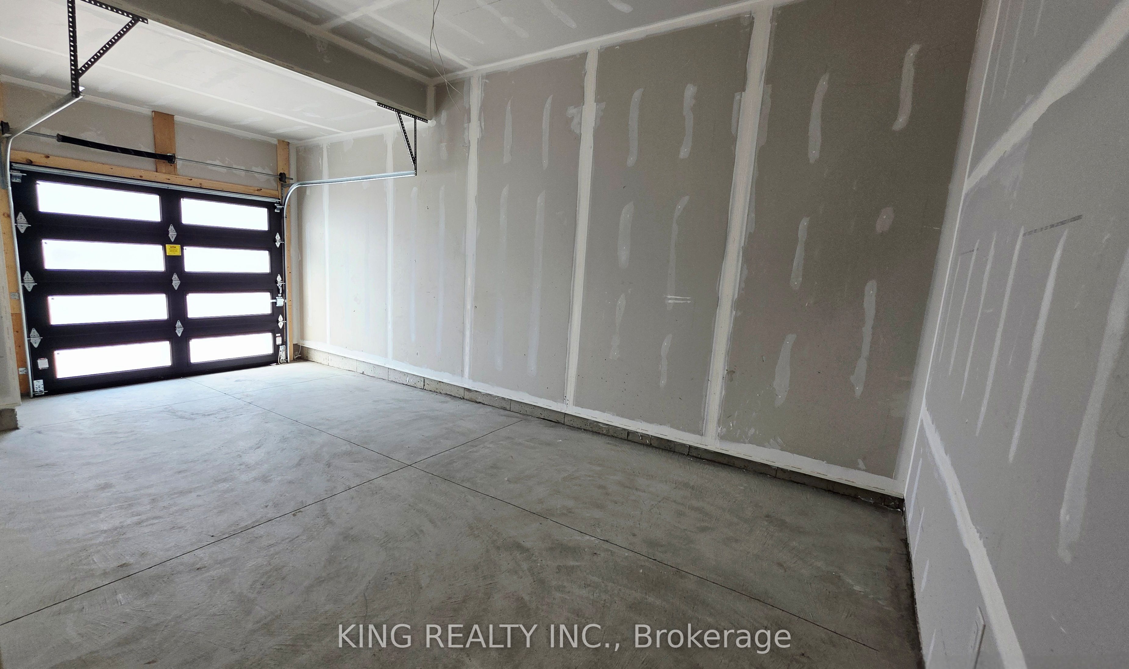6937 Heathwoods Avenue Property Photo 28