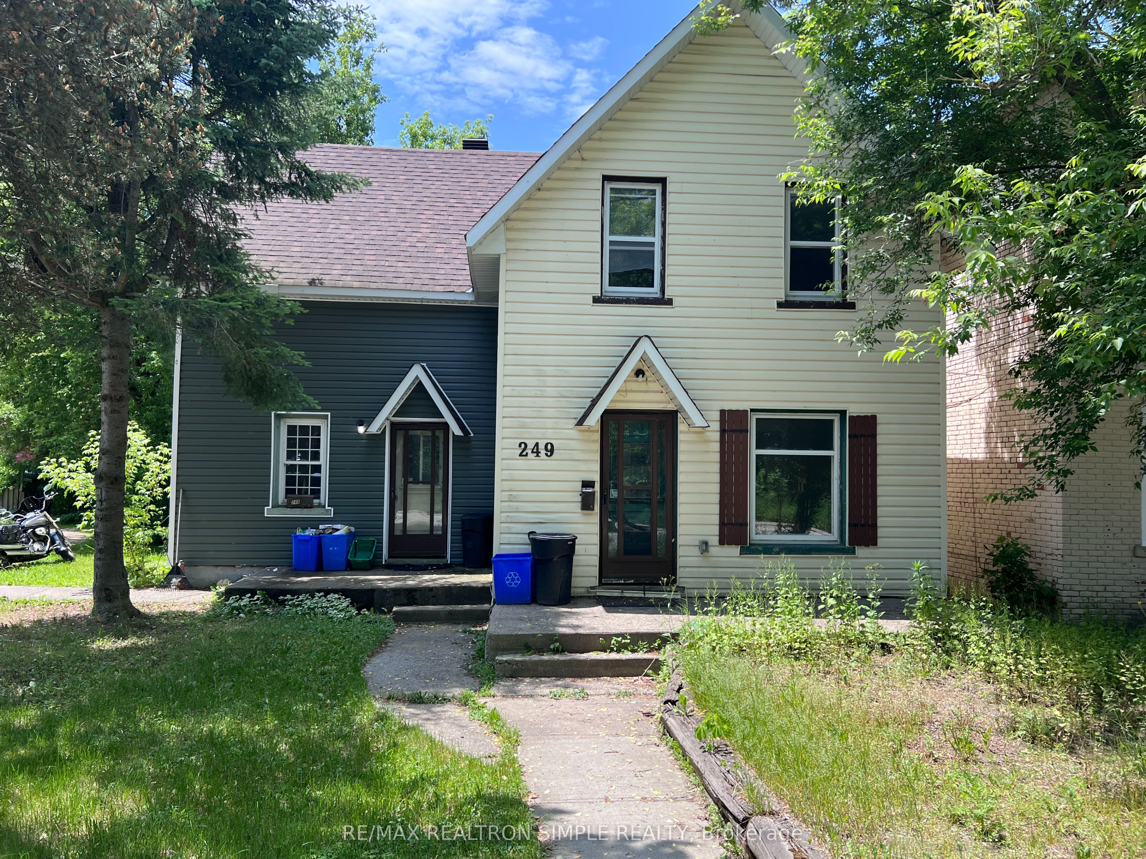 249 Second Avenue Property Photo 1
