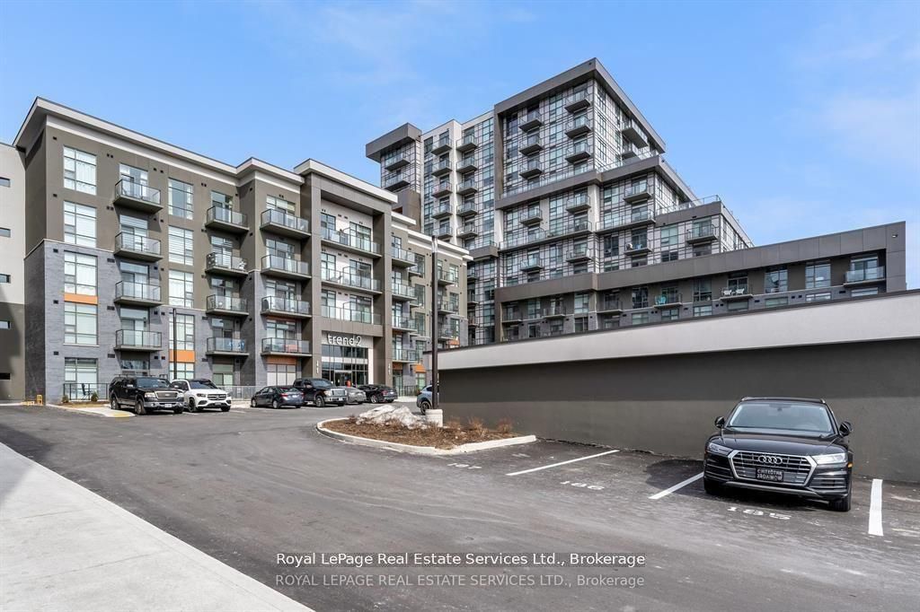 460 Dundas Street E 1012 Property Photo 2