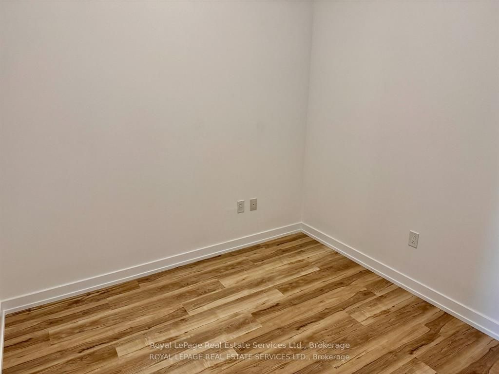 460 Dundas Street E 1012 Property Photo 10