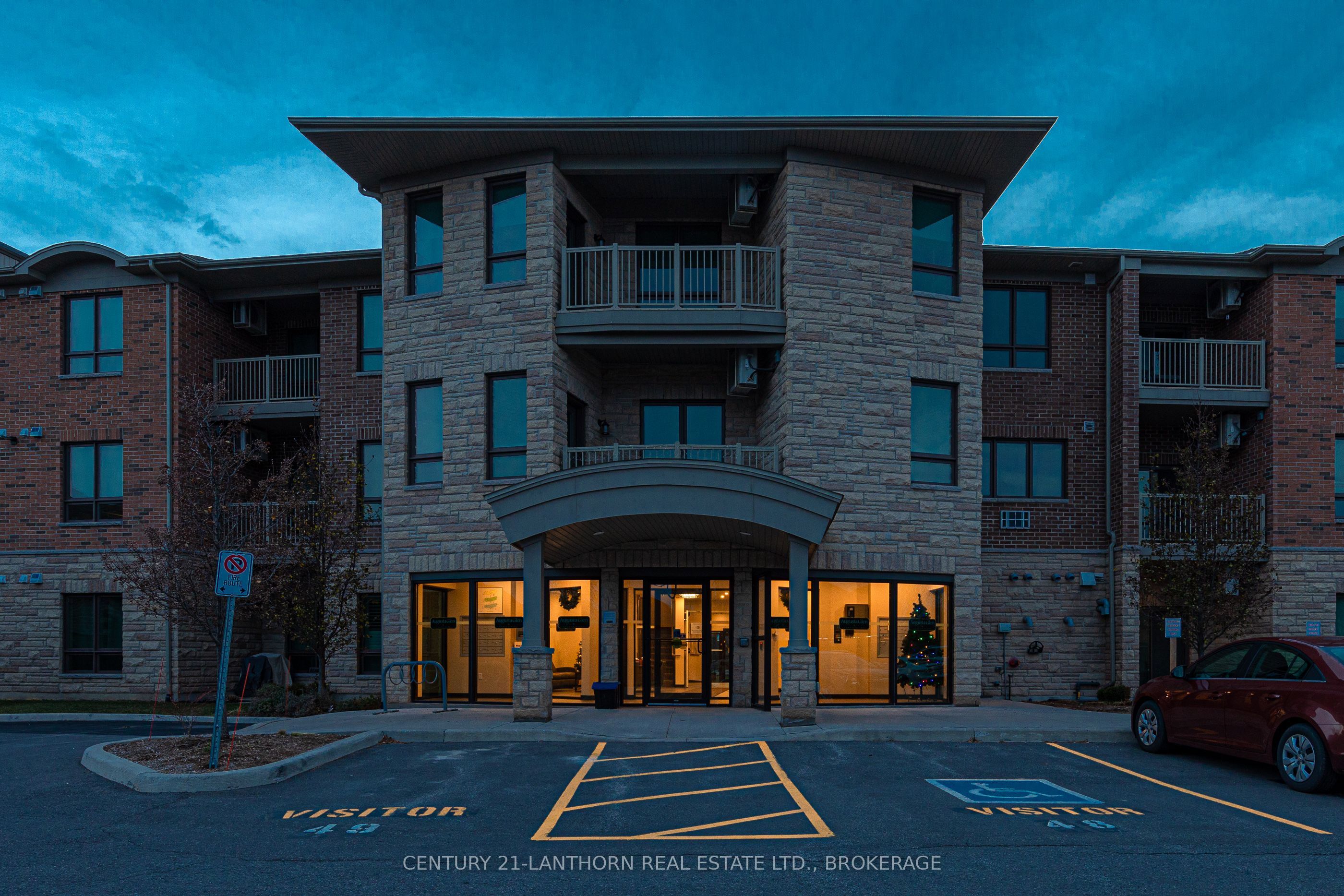 740 Augusta Drive 307 Property Photo 13