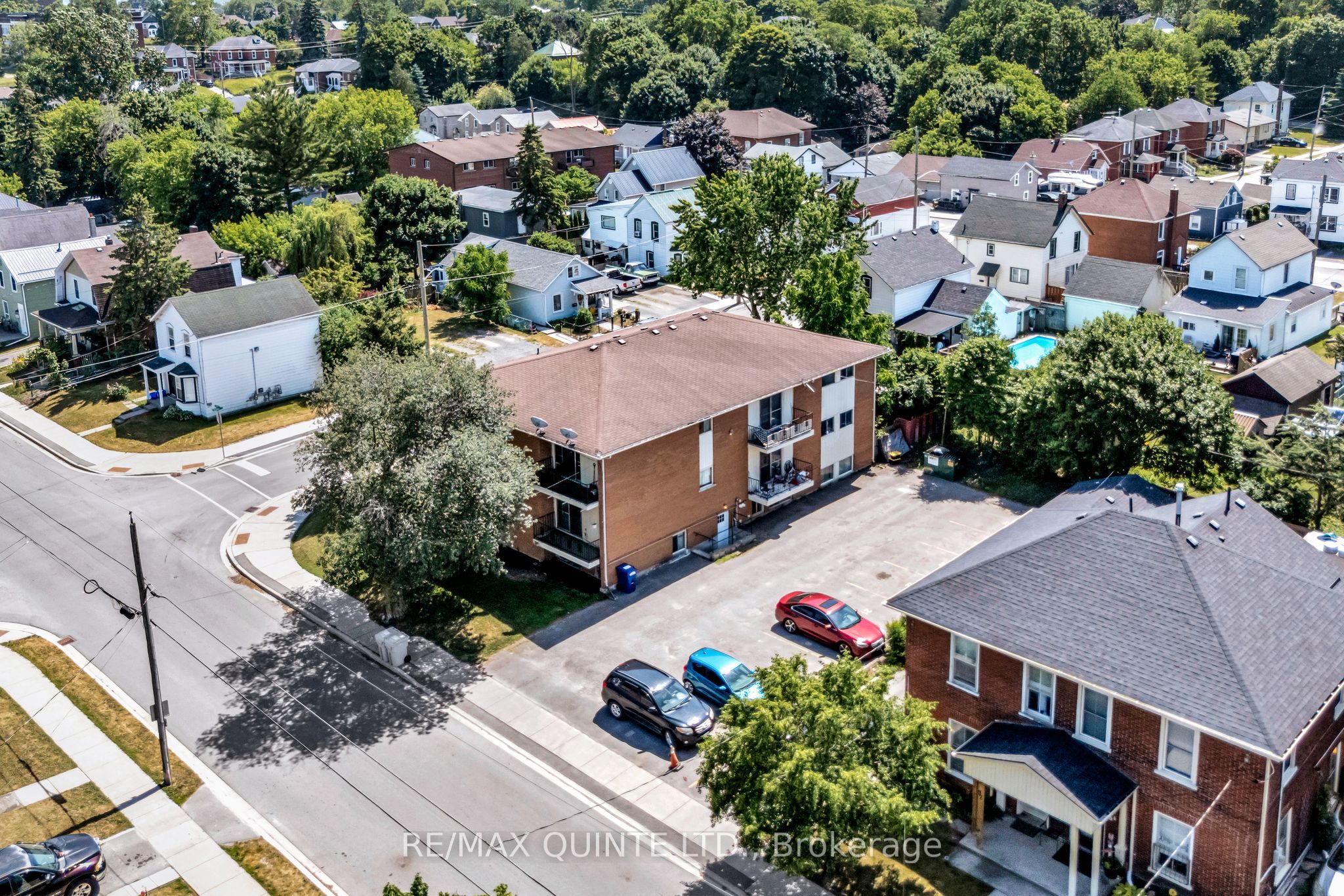 30 Henry Street Property Photo 8