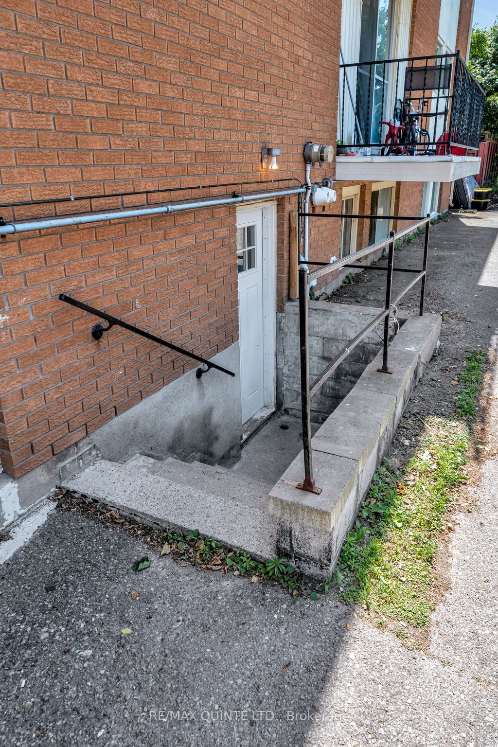 30 Henry Street Property Photo 22