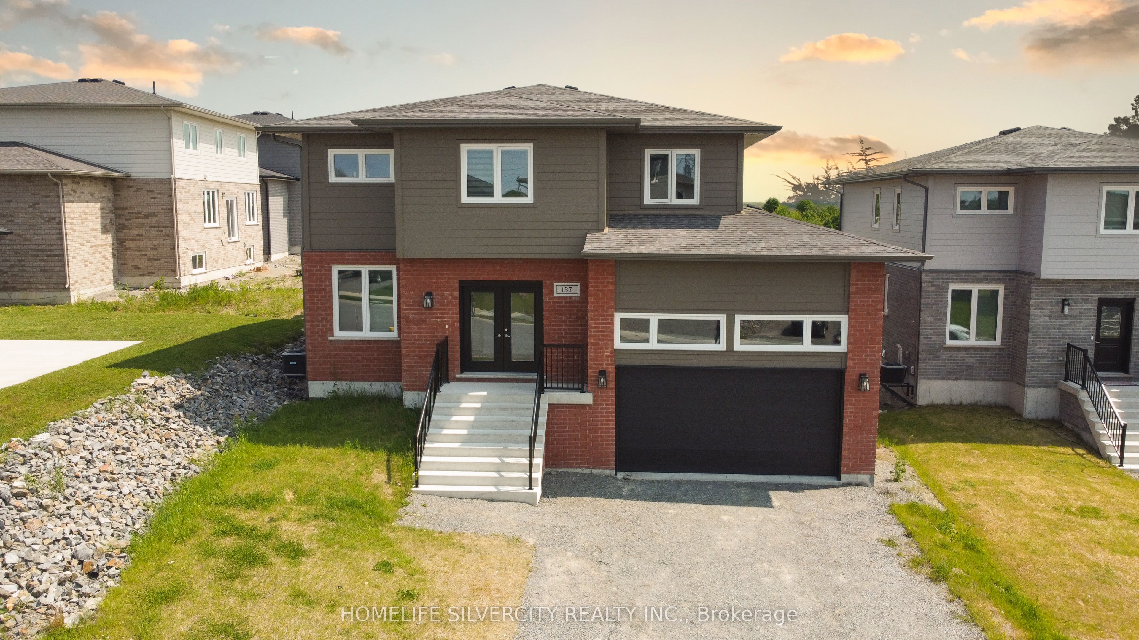 137 Landreville Drive Property Photo 1