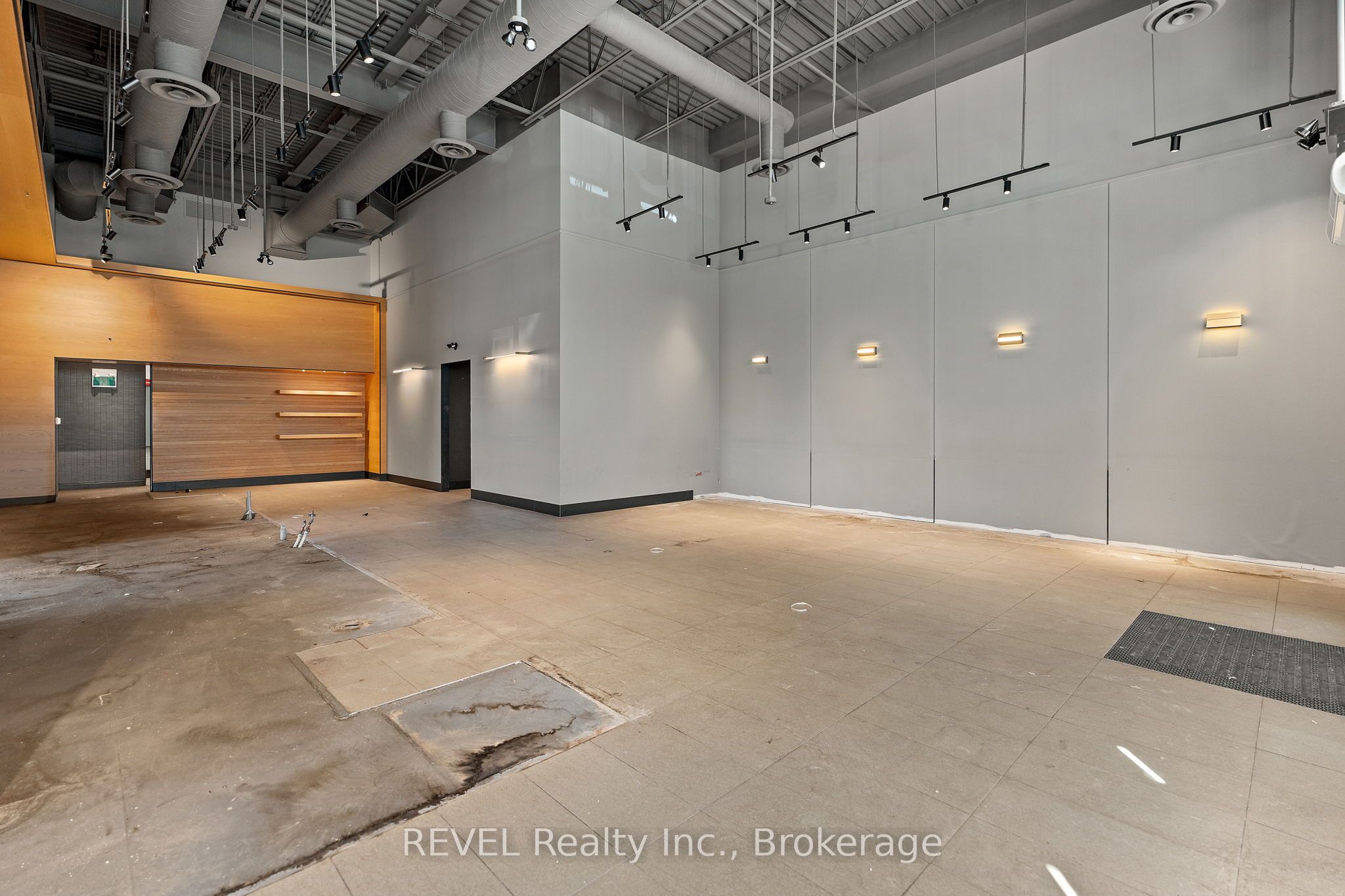 1630 Niagara Stone Street Building B Property Photo 7