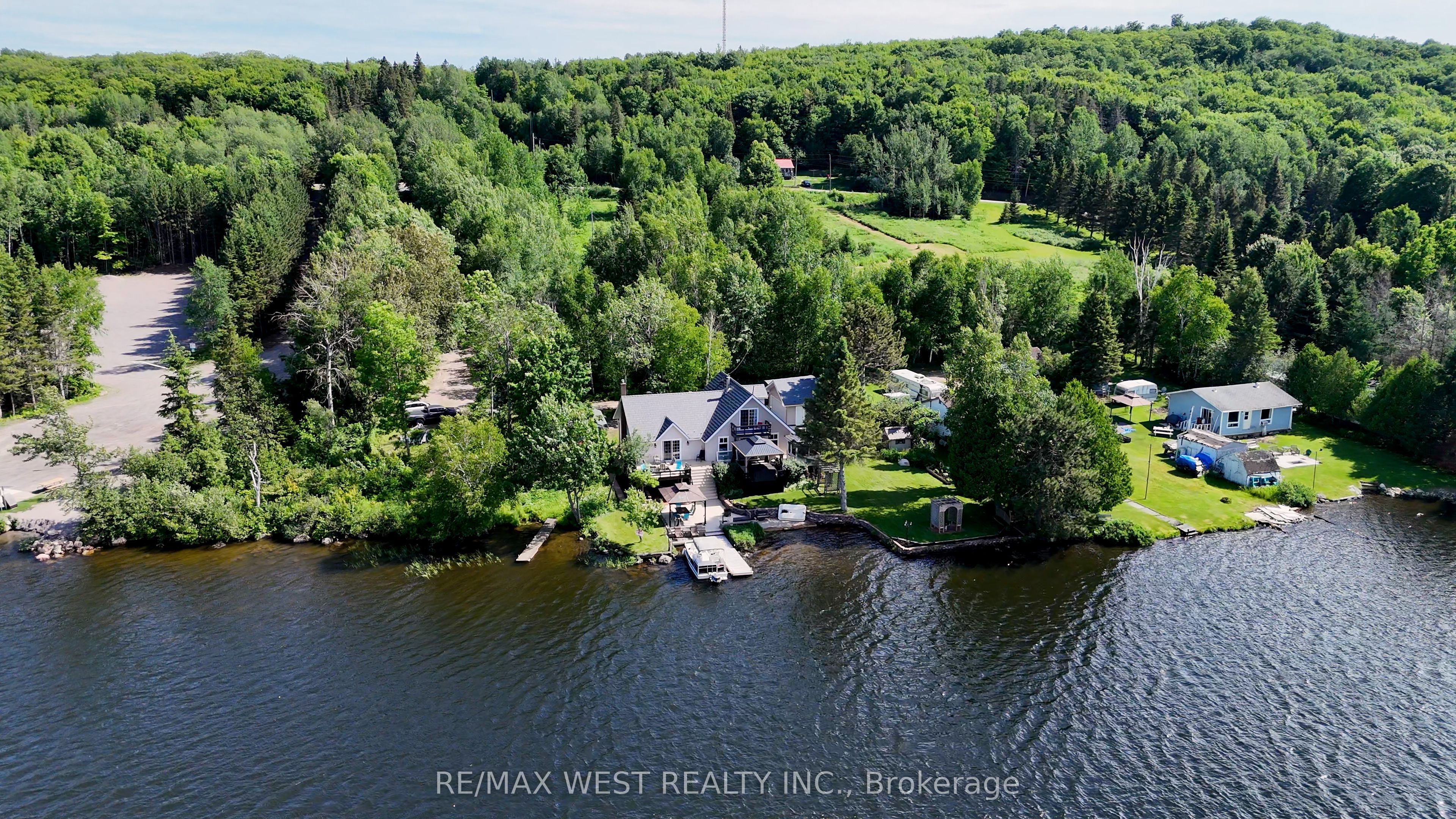 38 Turgeon Lane Property Photo