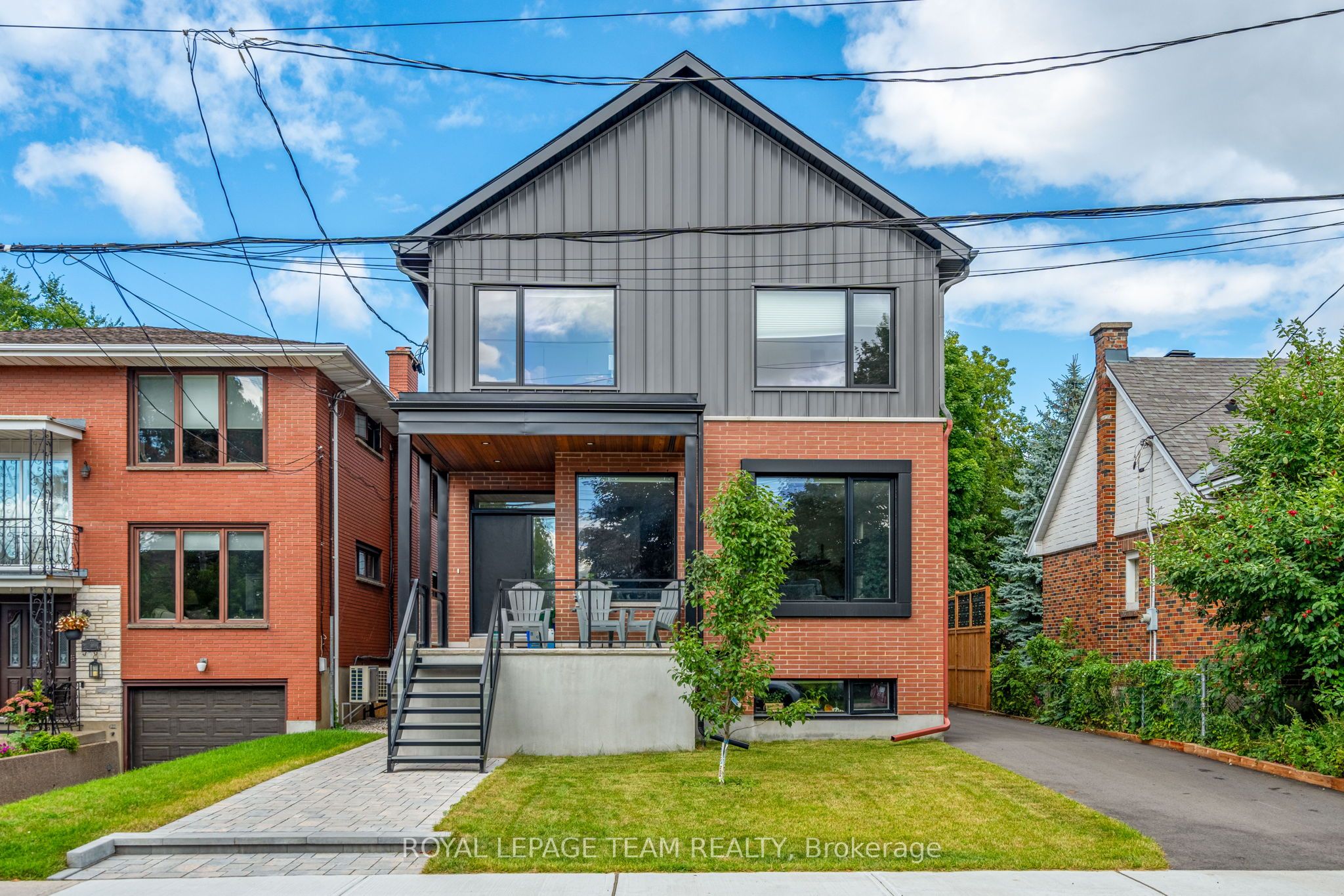 241 Breezehill Avenue S B/b2 Property Photo 1